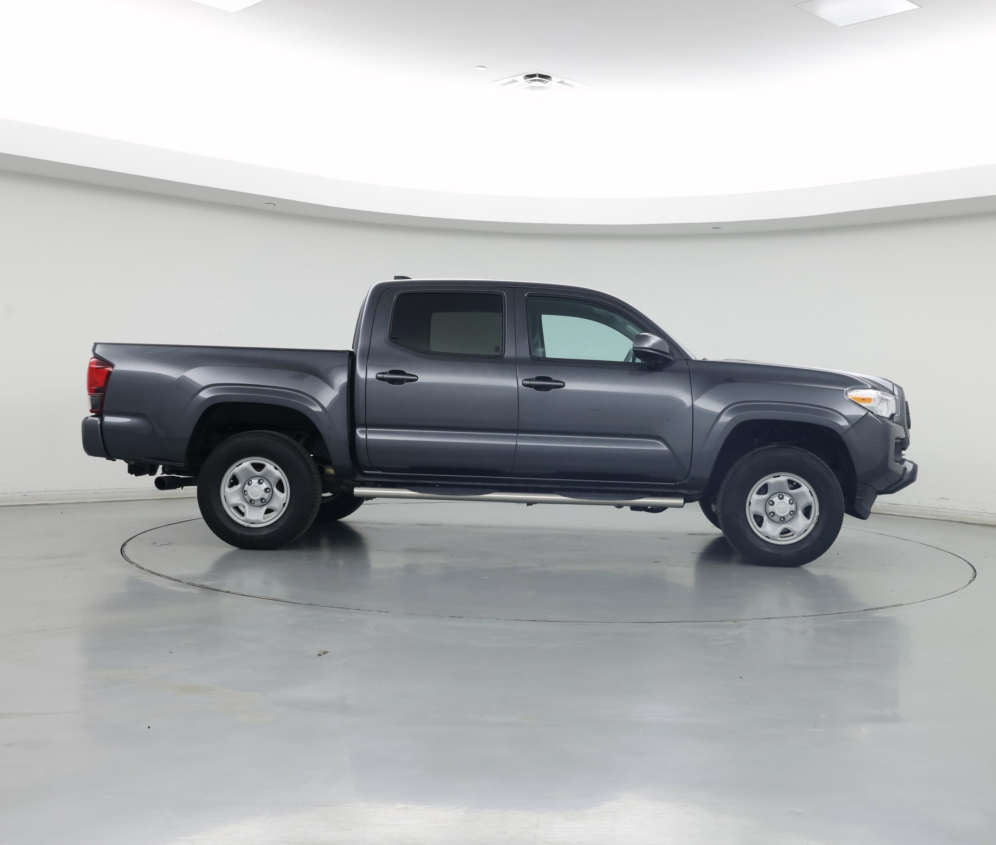 Thumbnail: 2022 Toyota Tacoma - 7