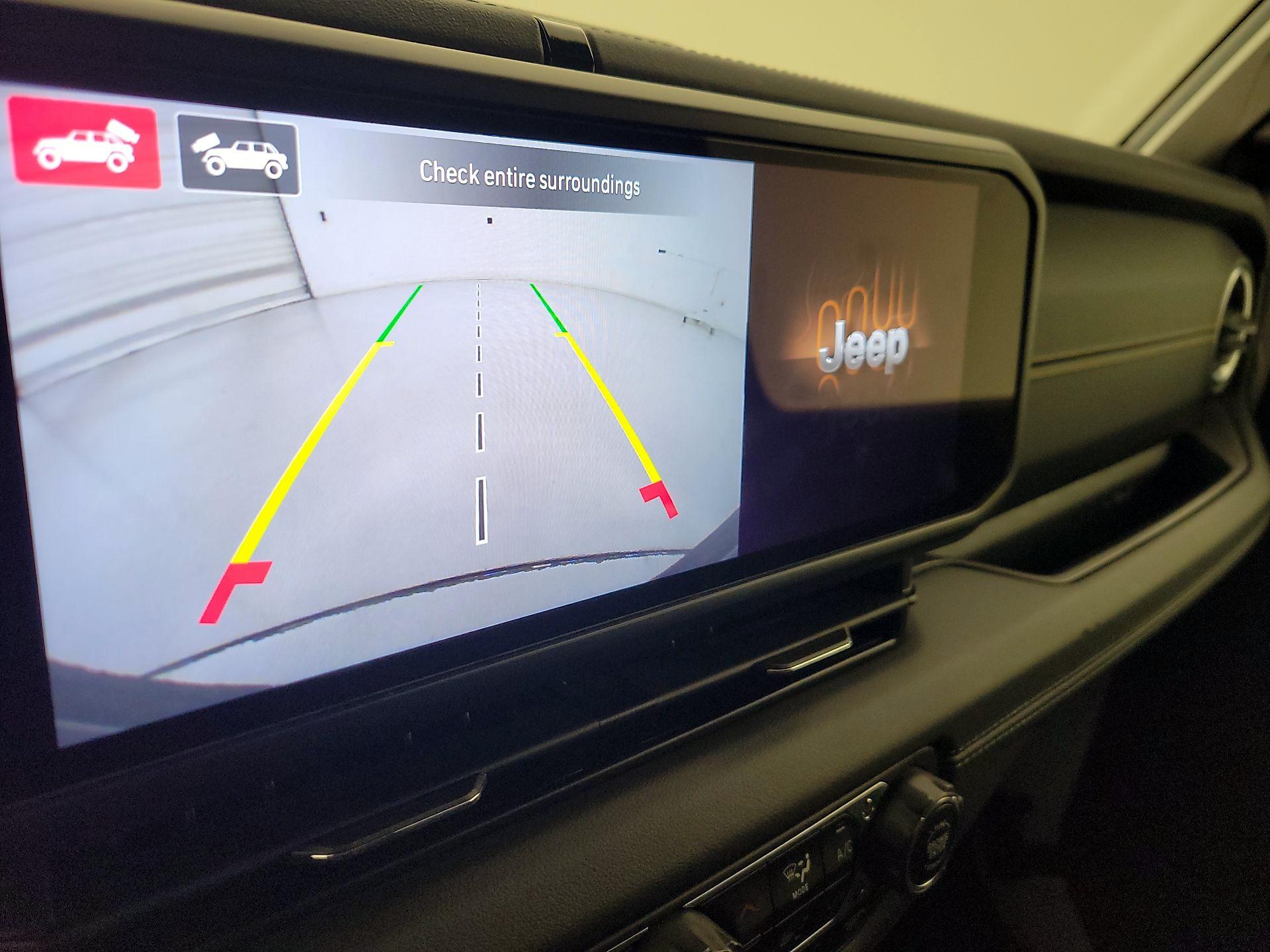 Thumbnail: 2024 Jeep Wrangler - 15