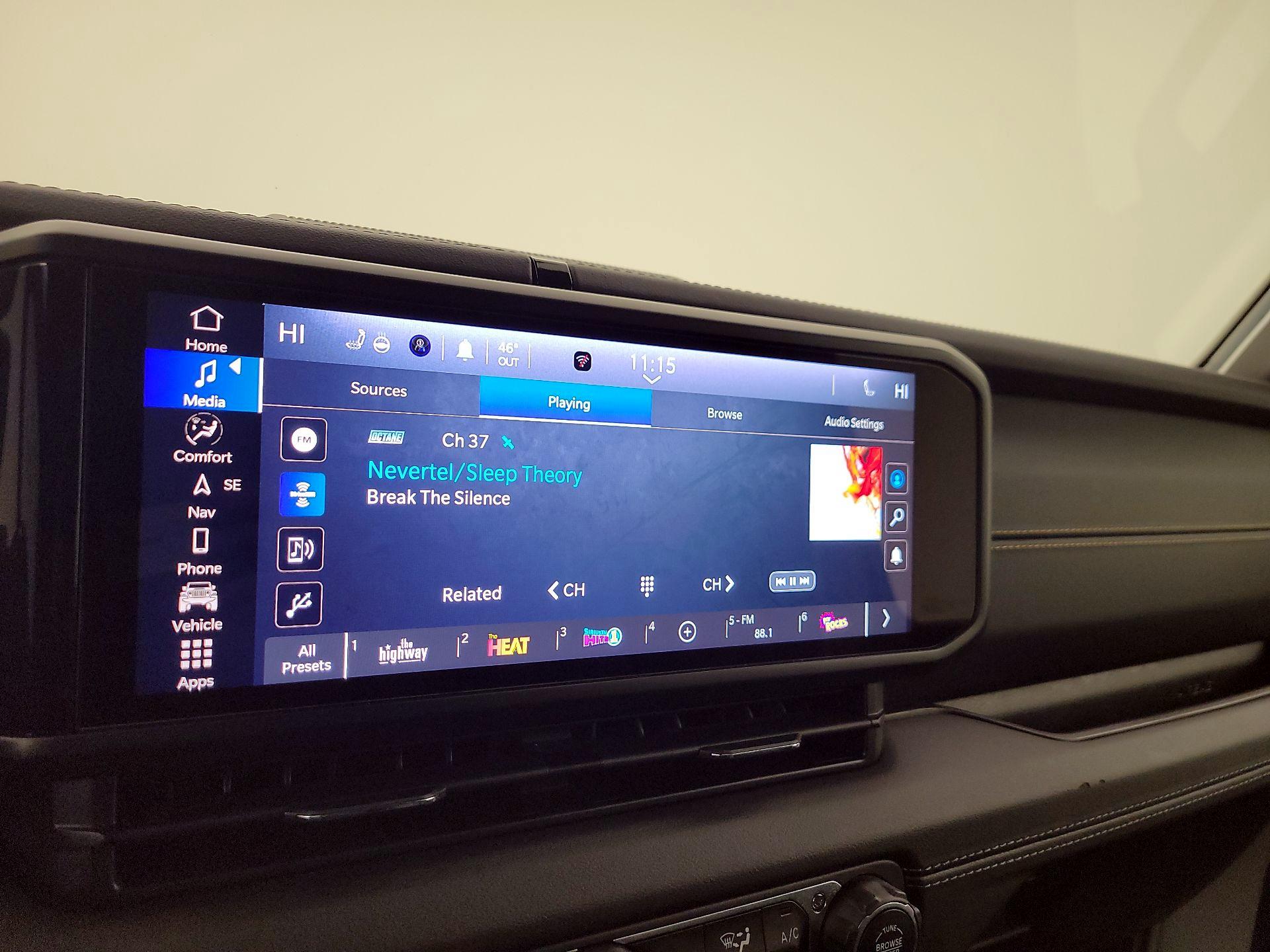 Thumbnail: 2024 Jeep Wrangler - 16