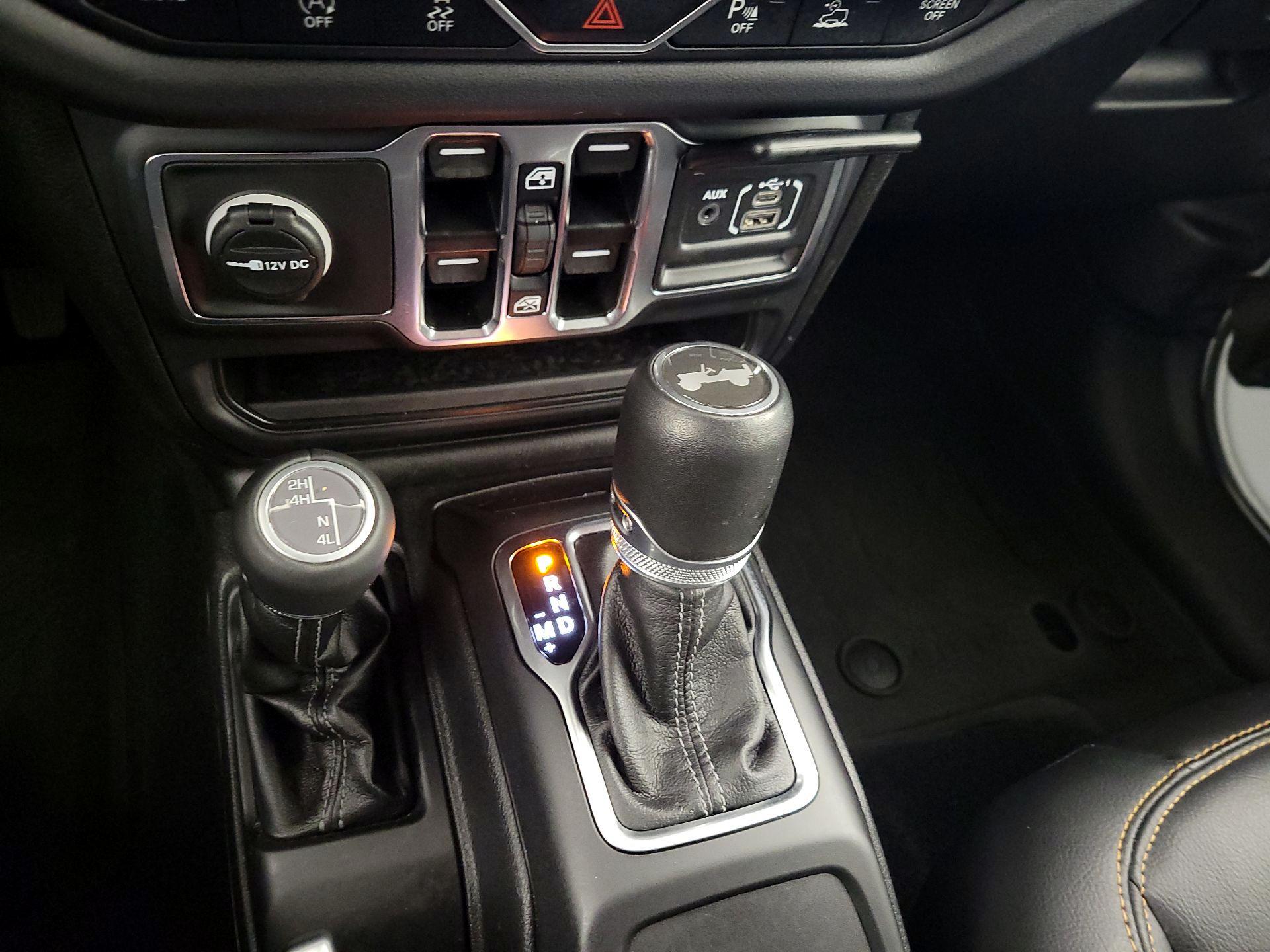 Thumbnail: 2024 Jeep Wrangler - 18