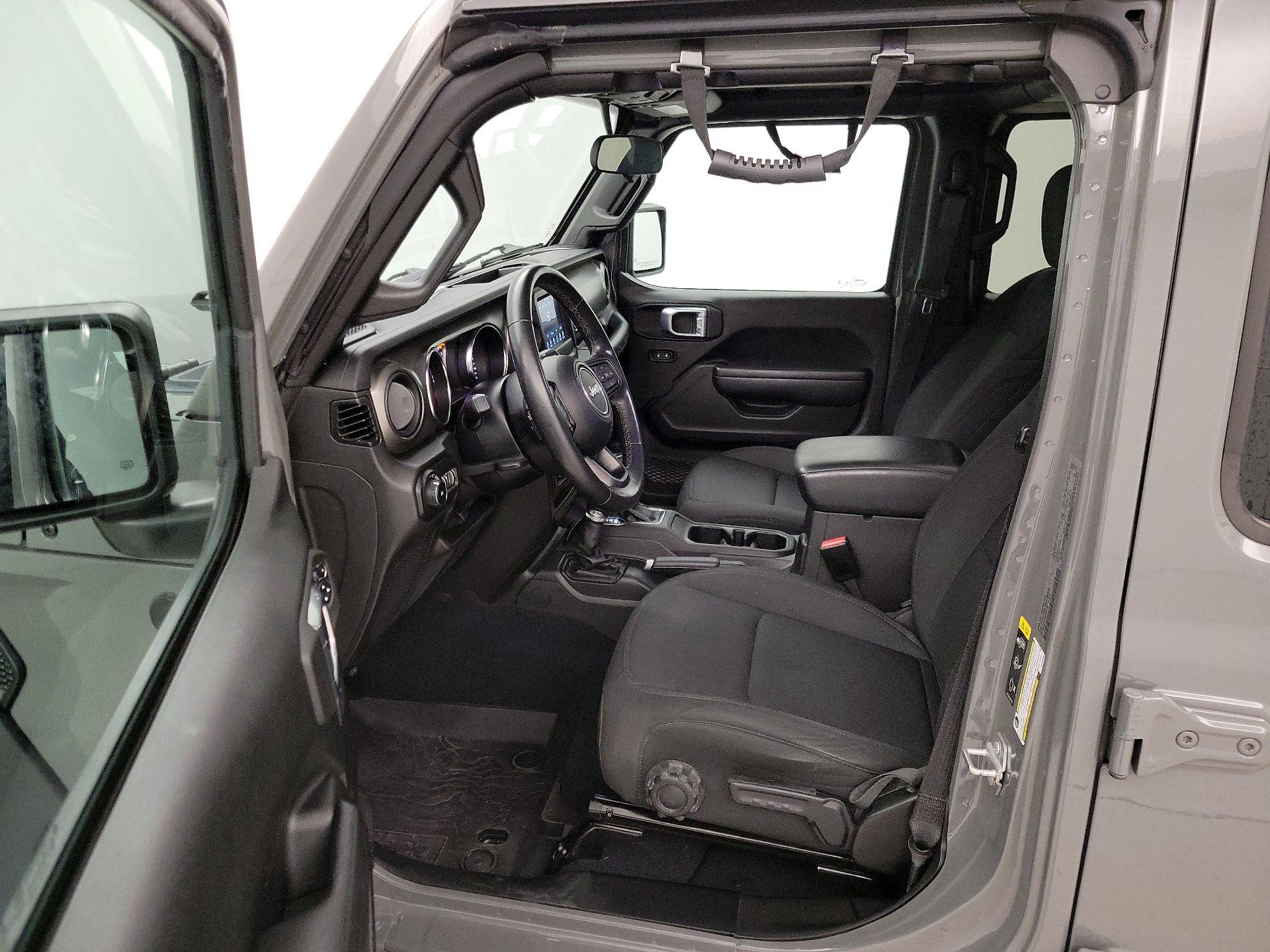 Thumbnail: 2022 Jeep Wrangler - 11