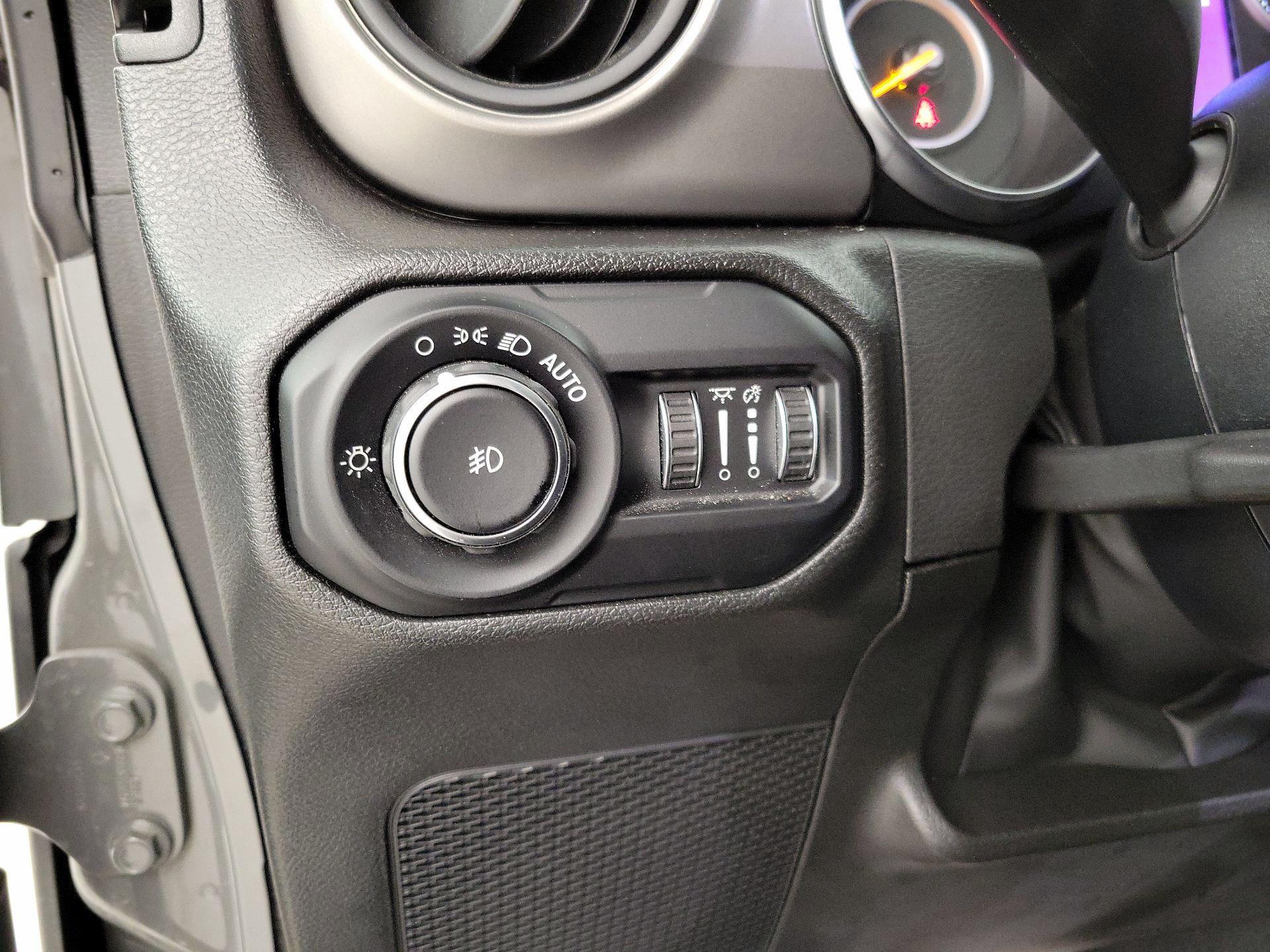 Thumbnail: 2022 Jeep Wrangler - 13