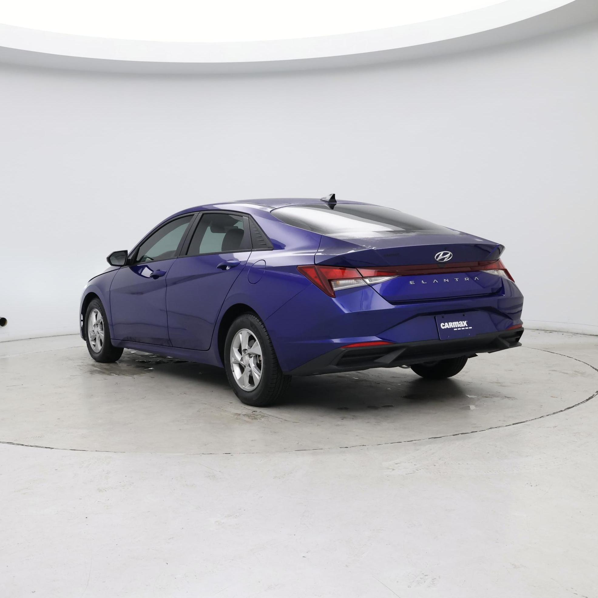 Thumbnail: 2023 Hyundai Elantra - 2