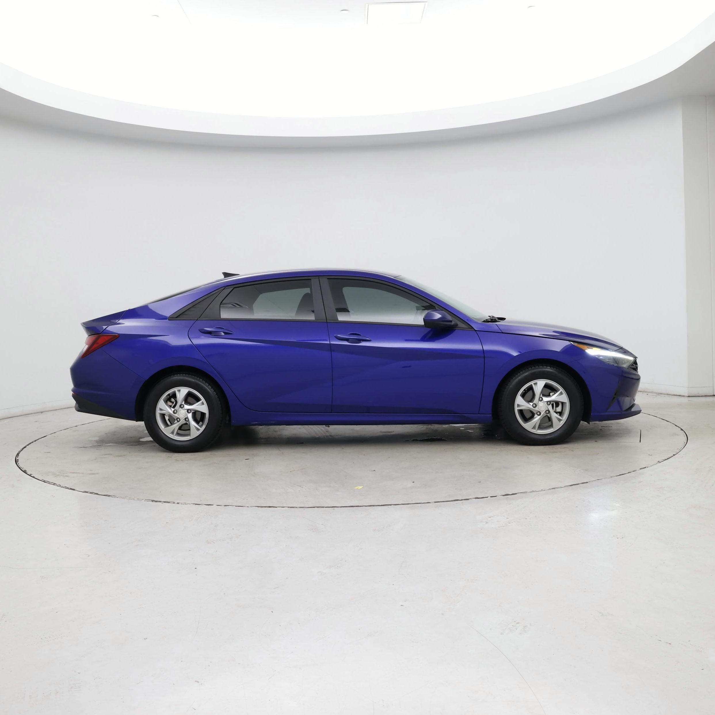 Thumbnail: 2023 Hyundai Elantra - 7