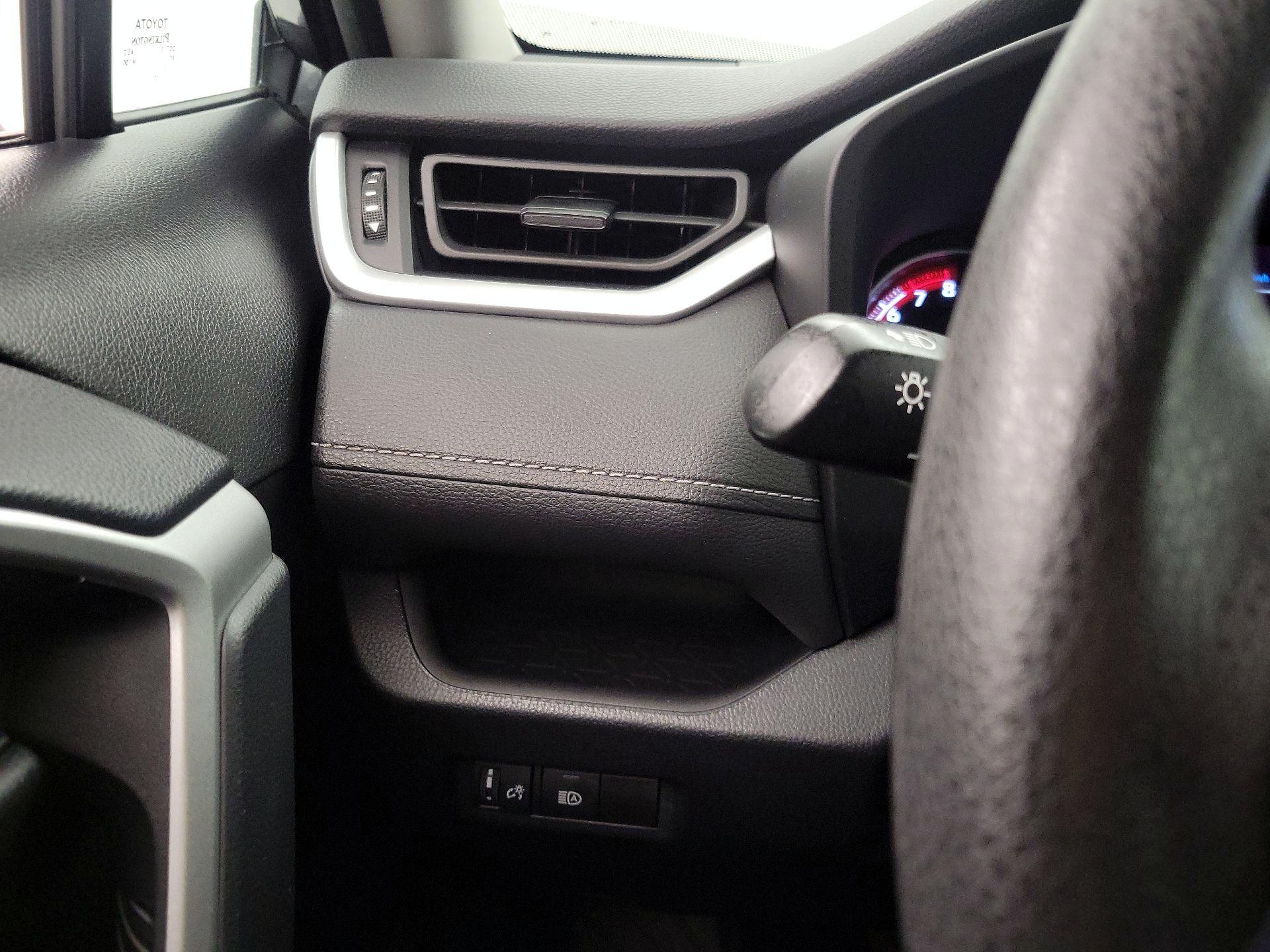 Thumbnail: 2023 Toyota RAV4 - 13