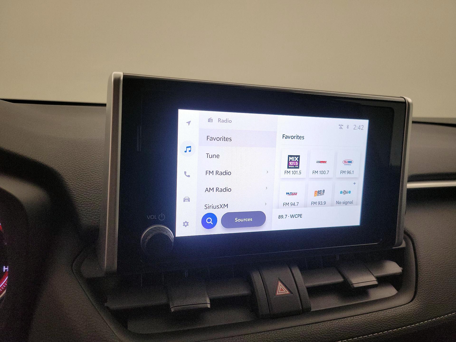 Thumbnail: 2023 Toyota RAV4 - 15