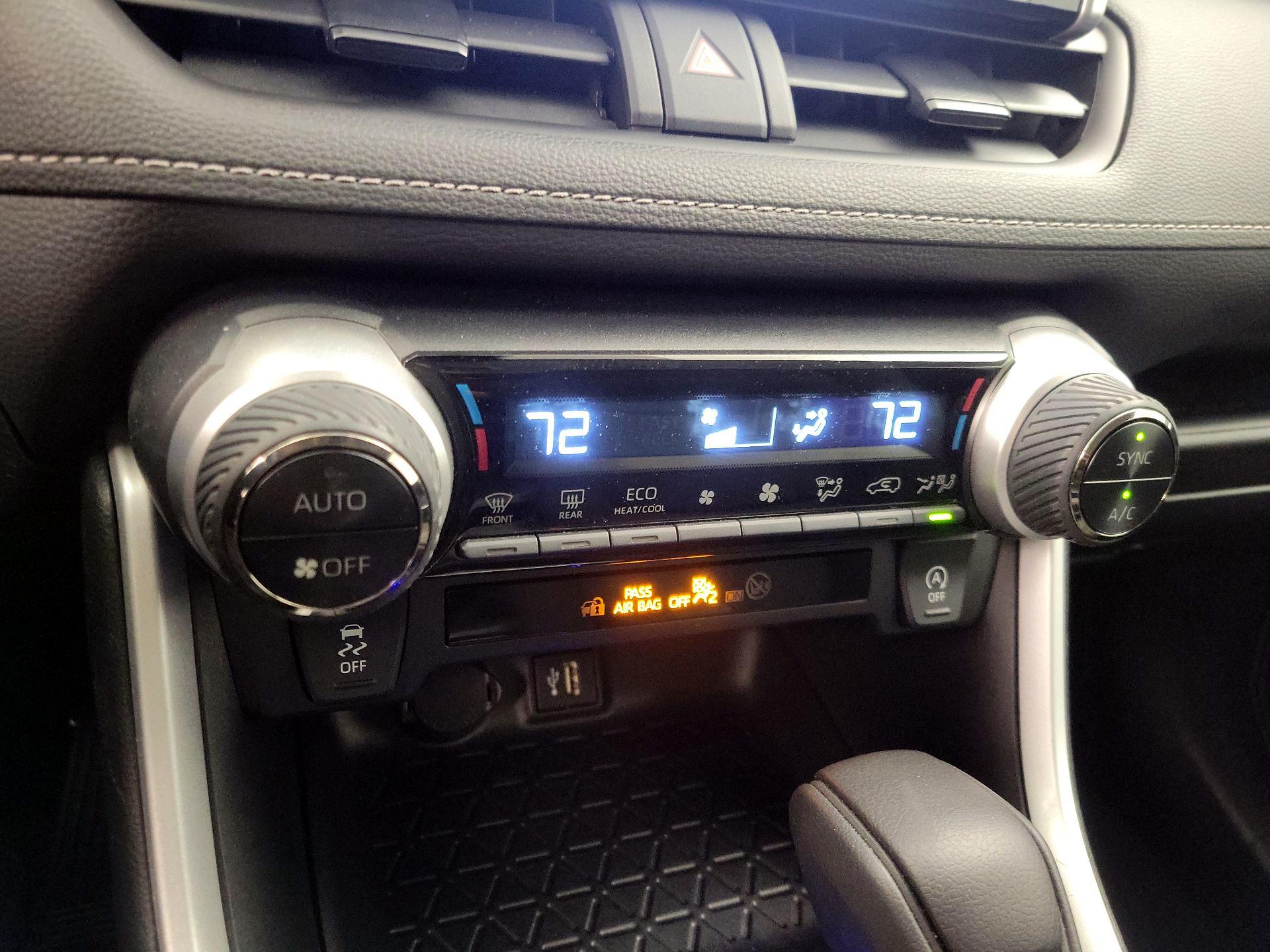 Thumbnail: 2023 Toyota RAV4 - 16