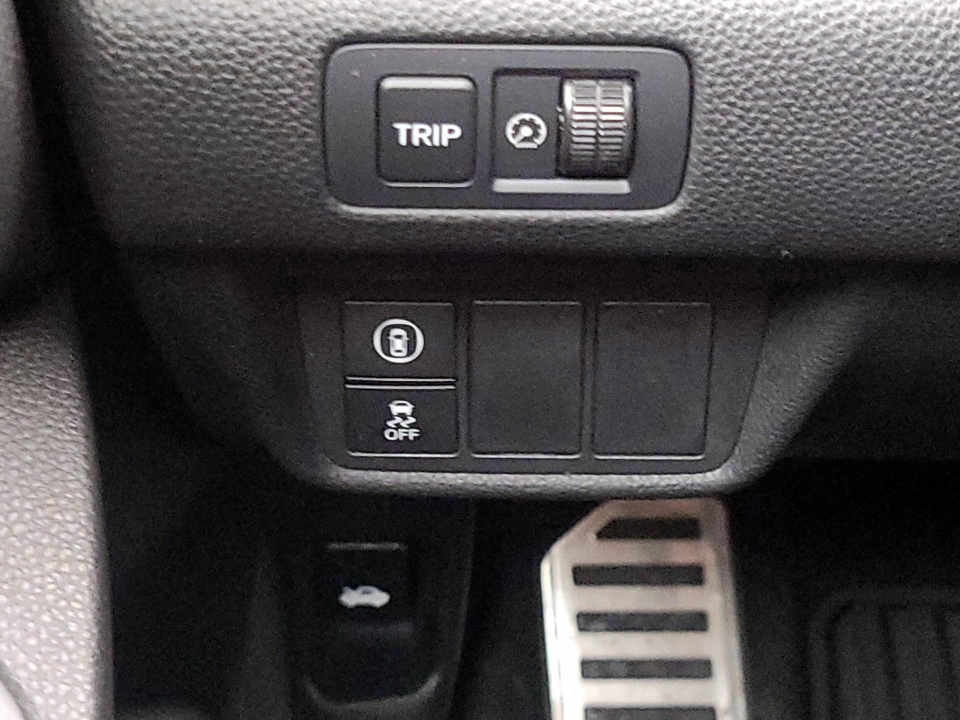 Thumbnail: 2022 Honda Accord - 13