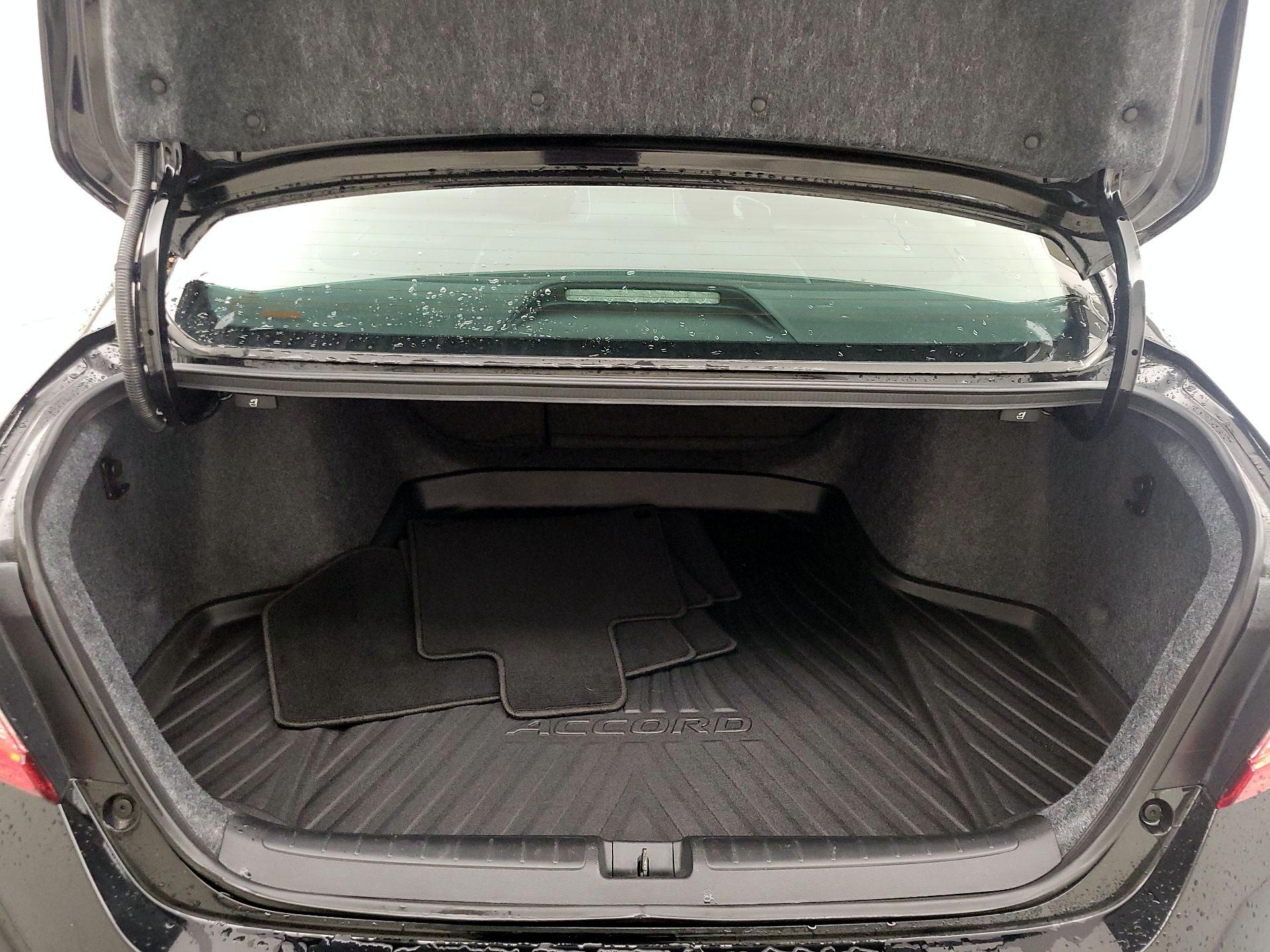 Thumbnail: 2022 Honda Accord - 20