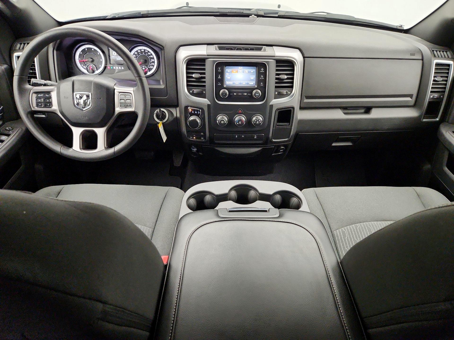 Thumbnail: 2022 RAM 1500 Classic - 9