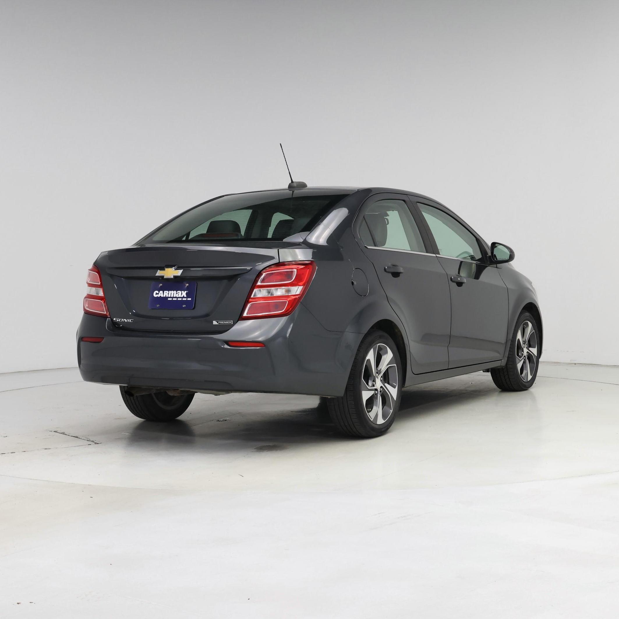 Thumbnail: 2020 Chevrolet Sonic - 8