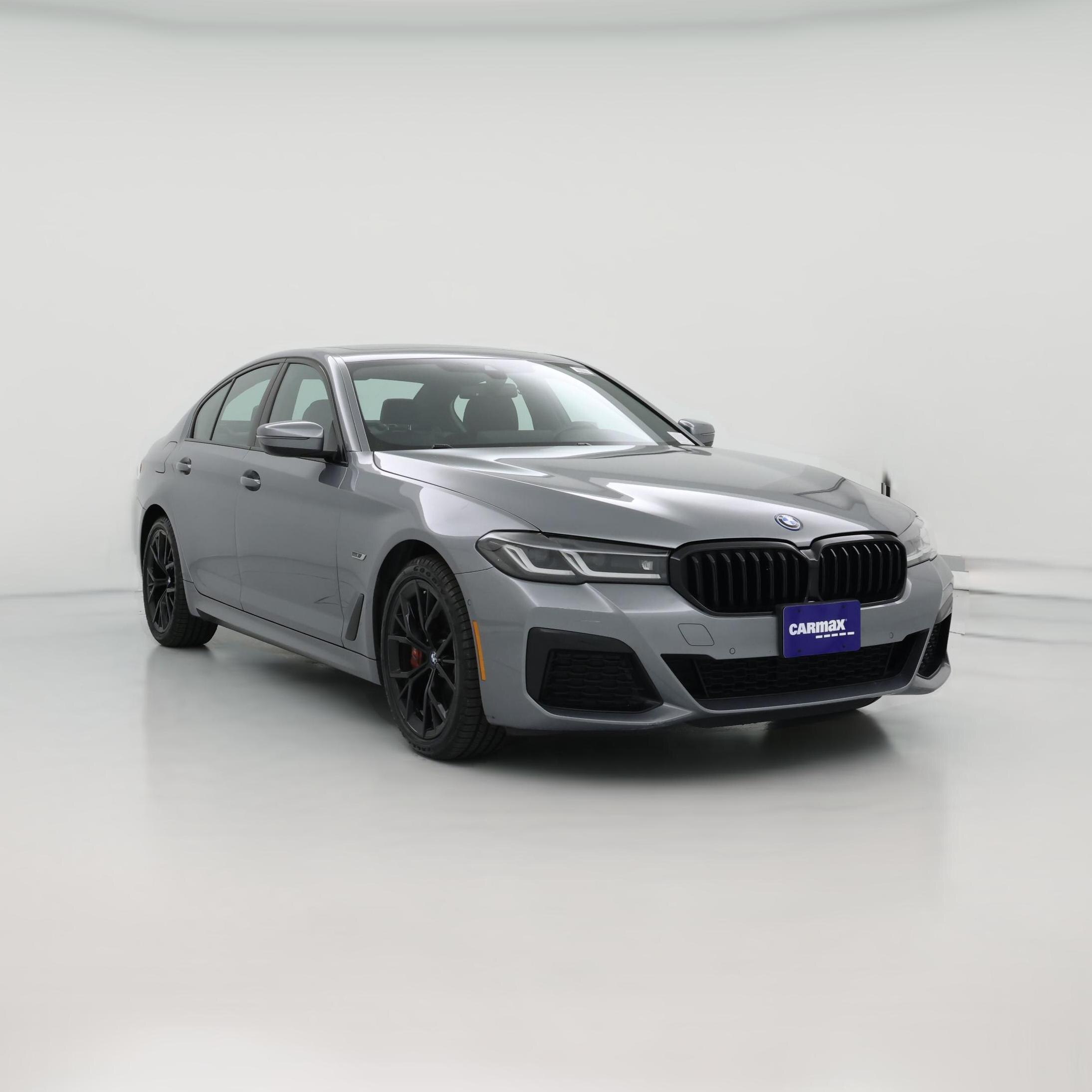 Thumbnail: 2023 BMW 5 Series - 1