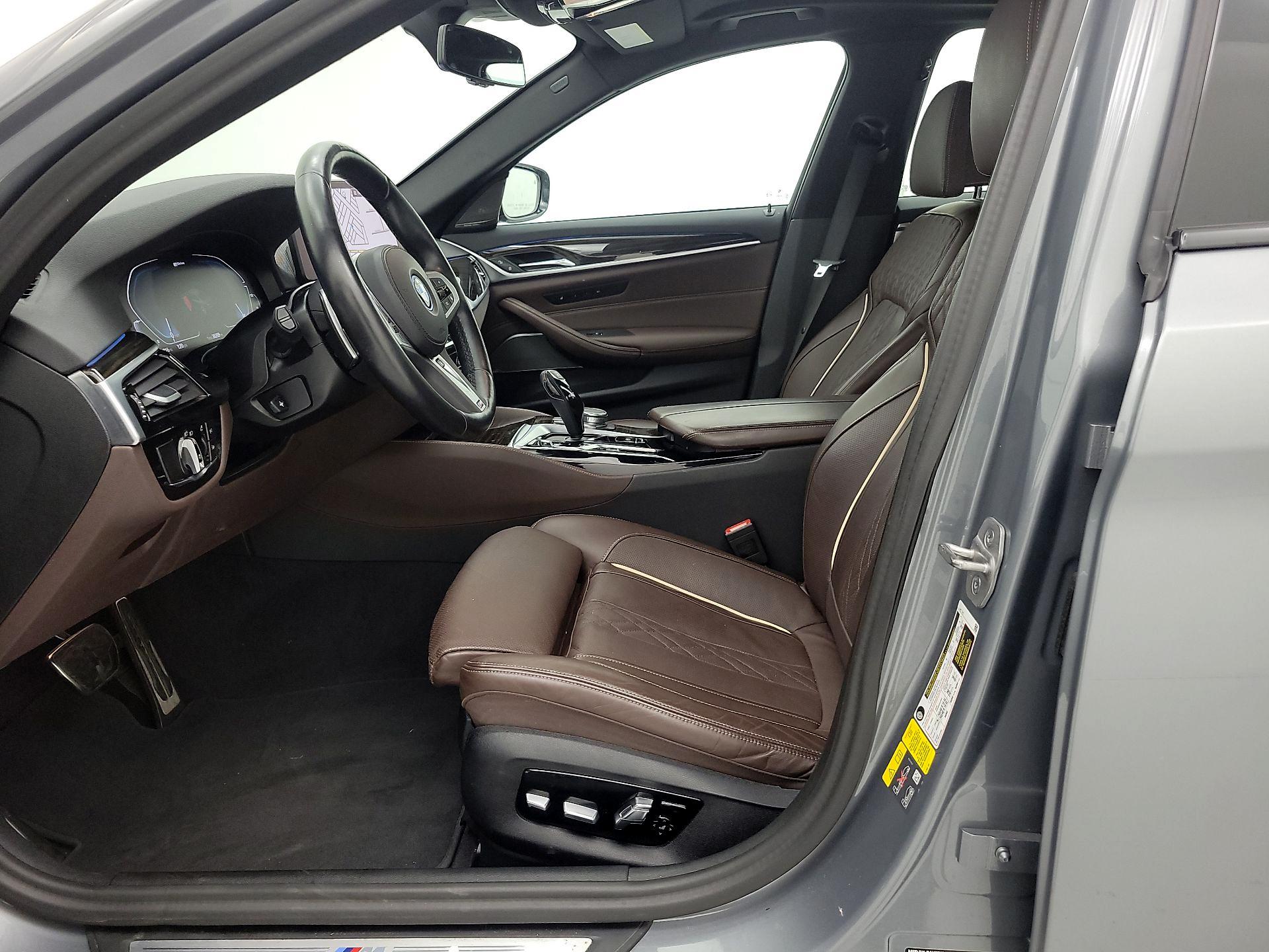 Thumbnail: 2023 BMW 5 Series - 11