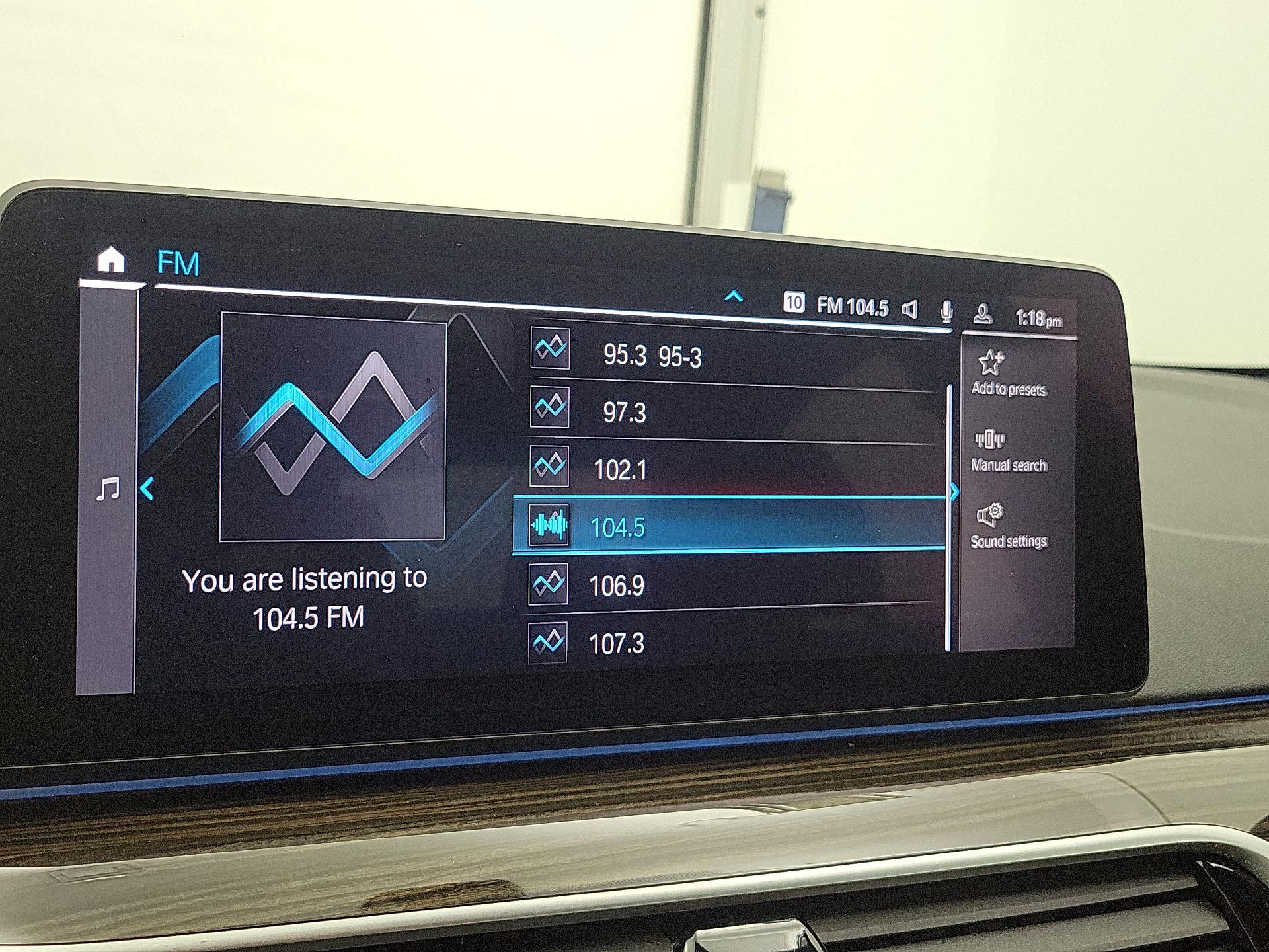 Thumbnail: 2023 BMW 5 Series - 16