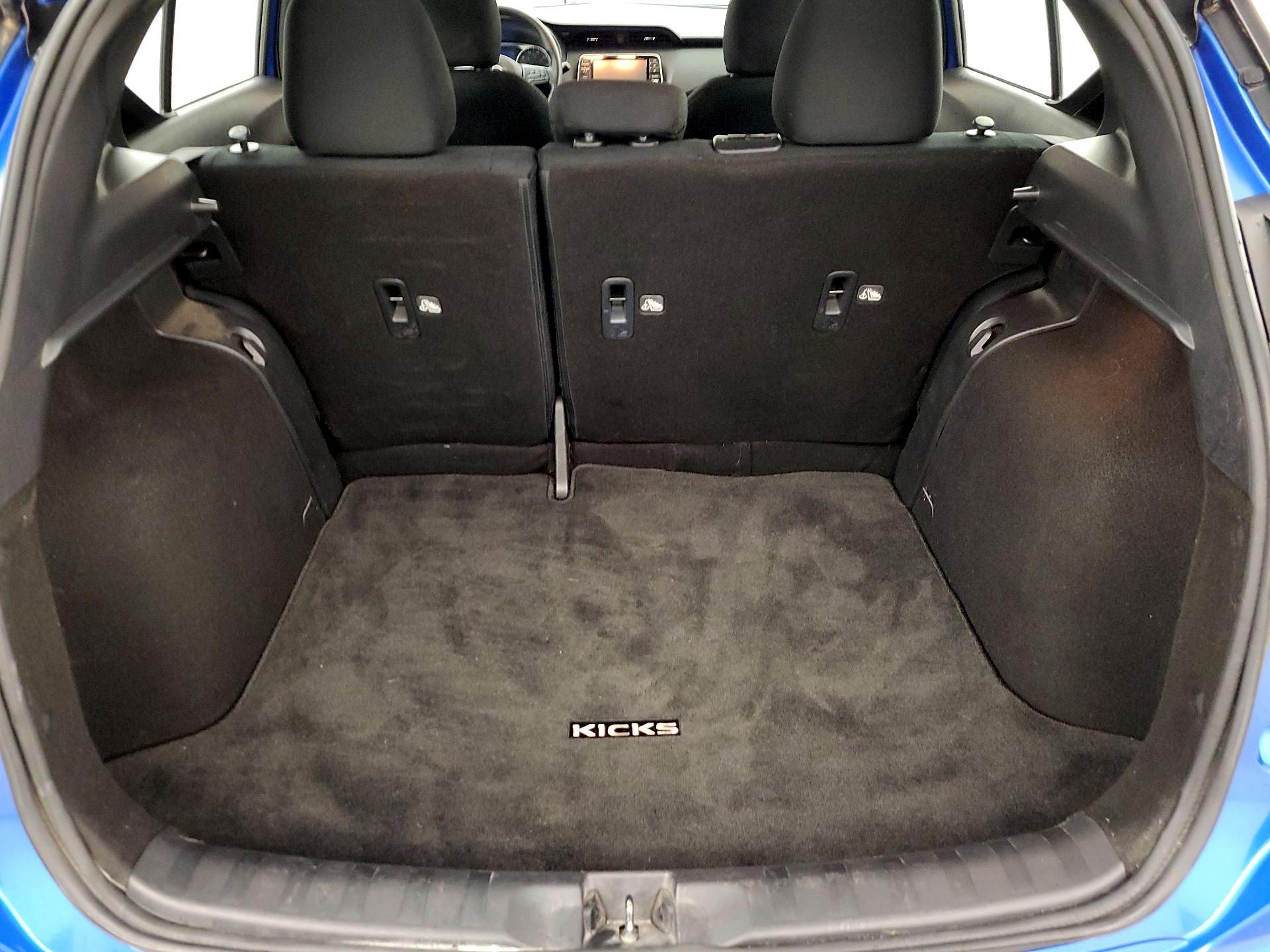 Thumbnail: 2023 Nissan Kicks - 20