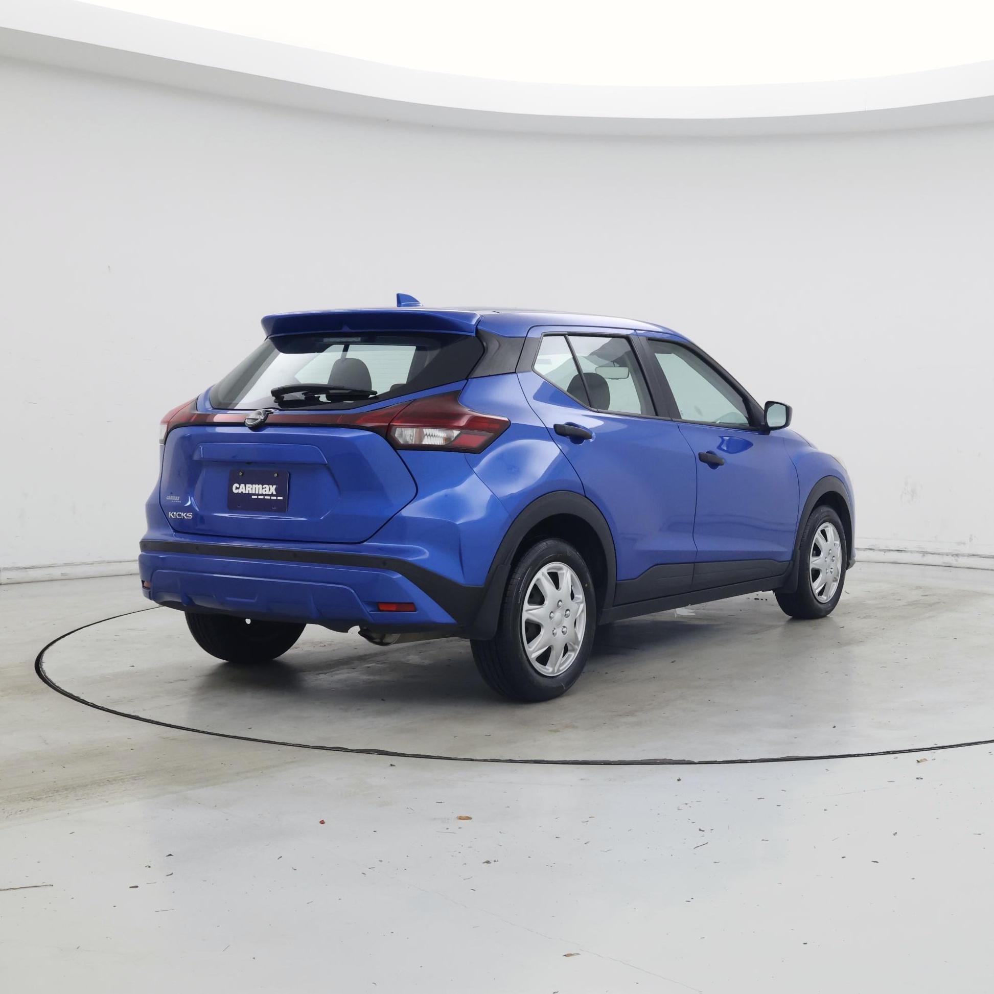 Thumbnail: 2023 Nissan Kicks - 8