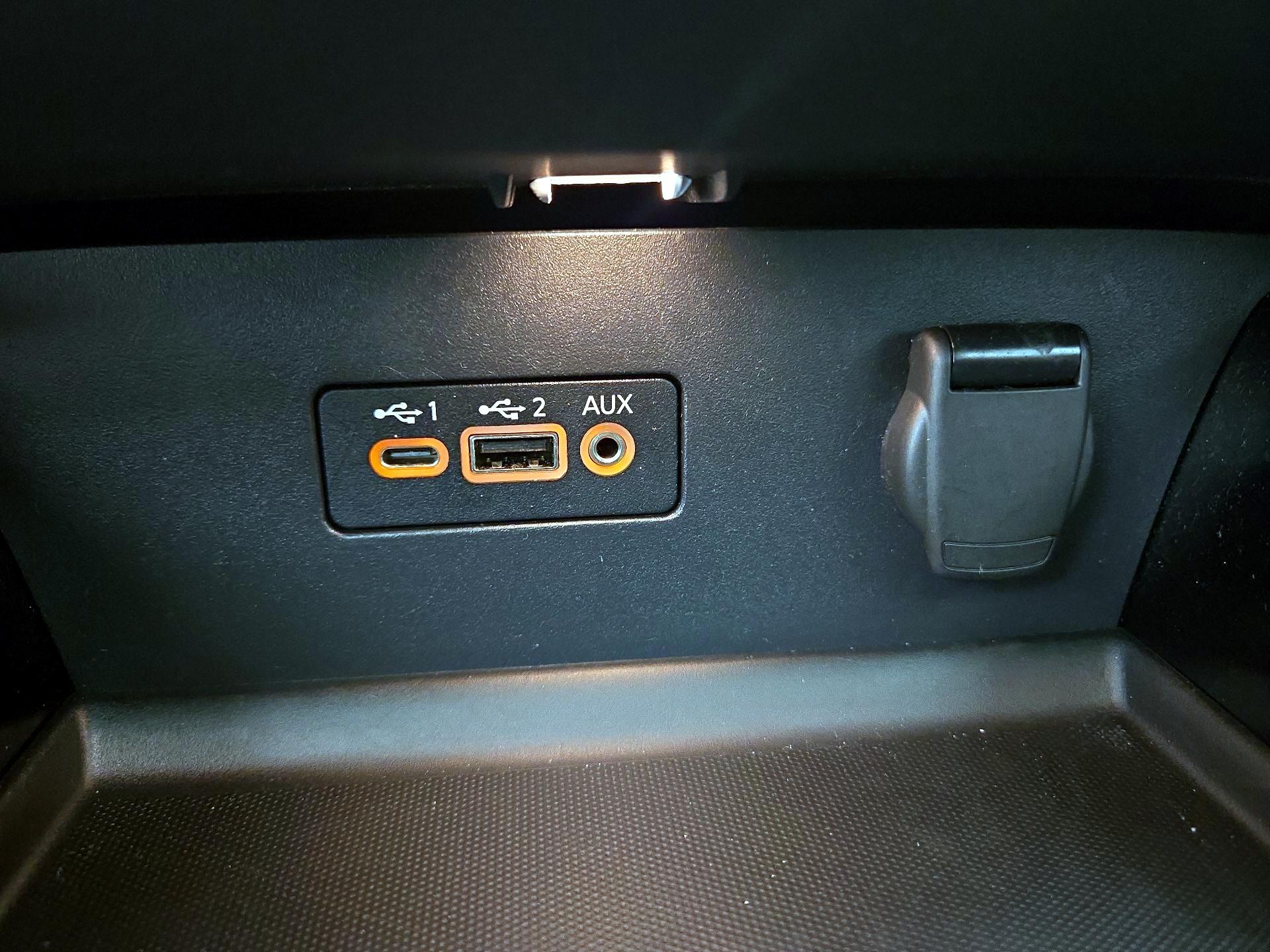 Thumbnail: 2022 Nissan Altima - 18