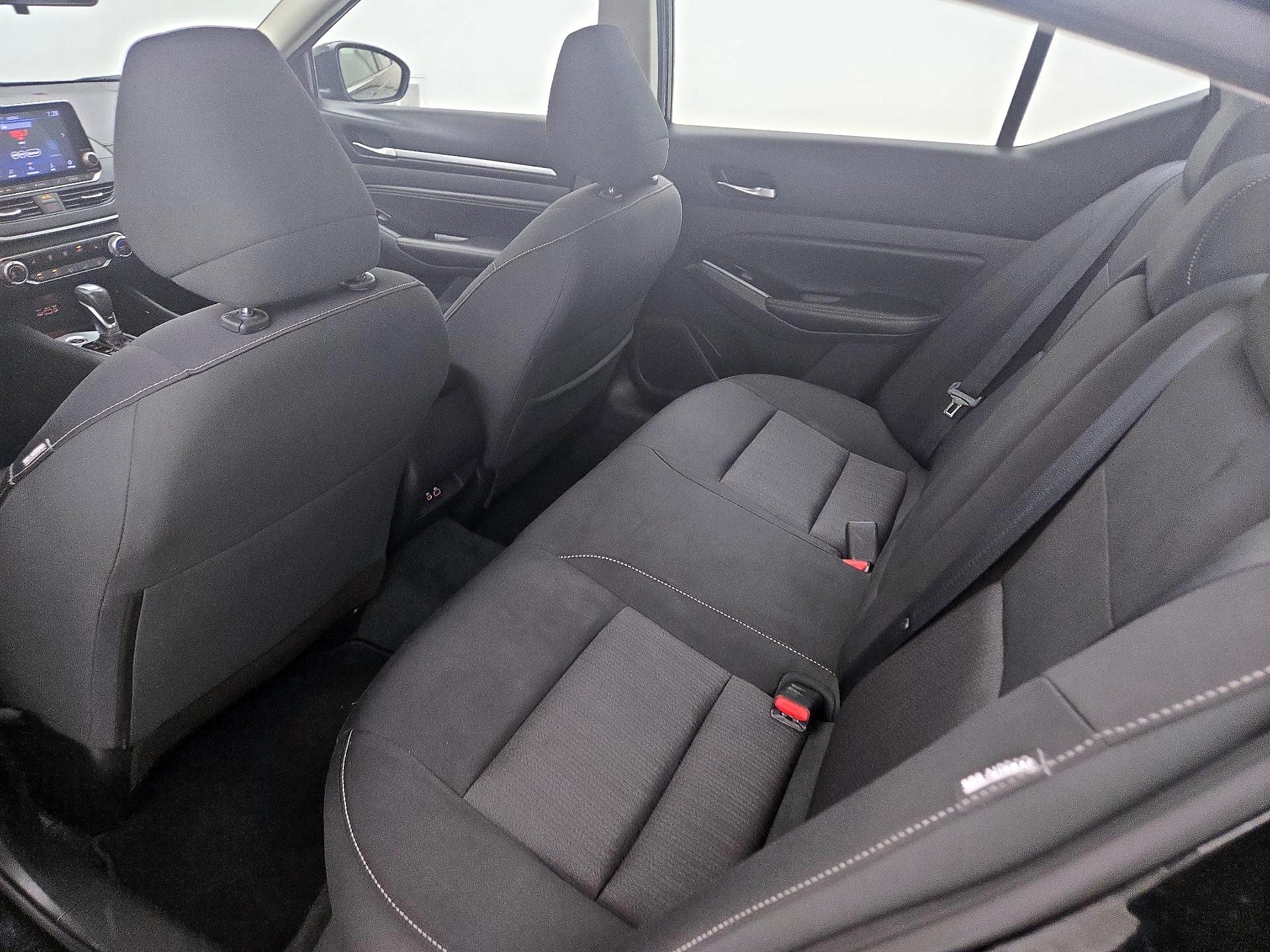 Thumbnail: 2022 Nissan Altima - 20