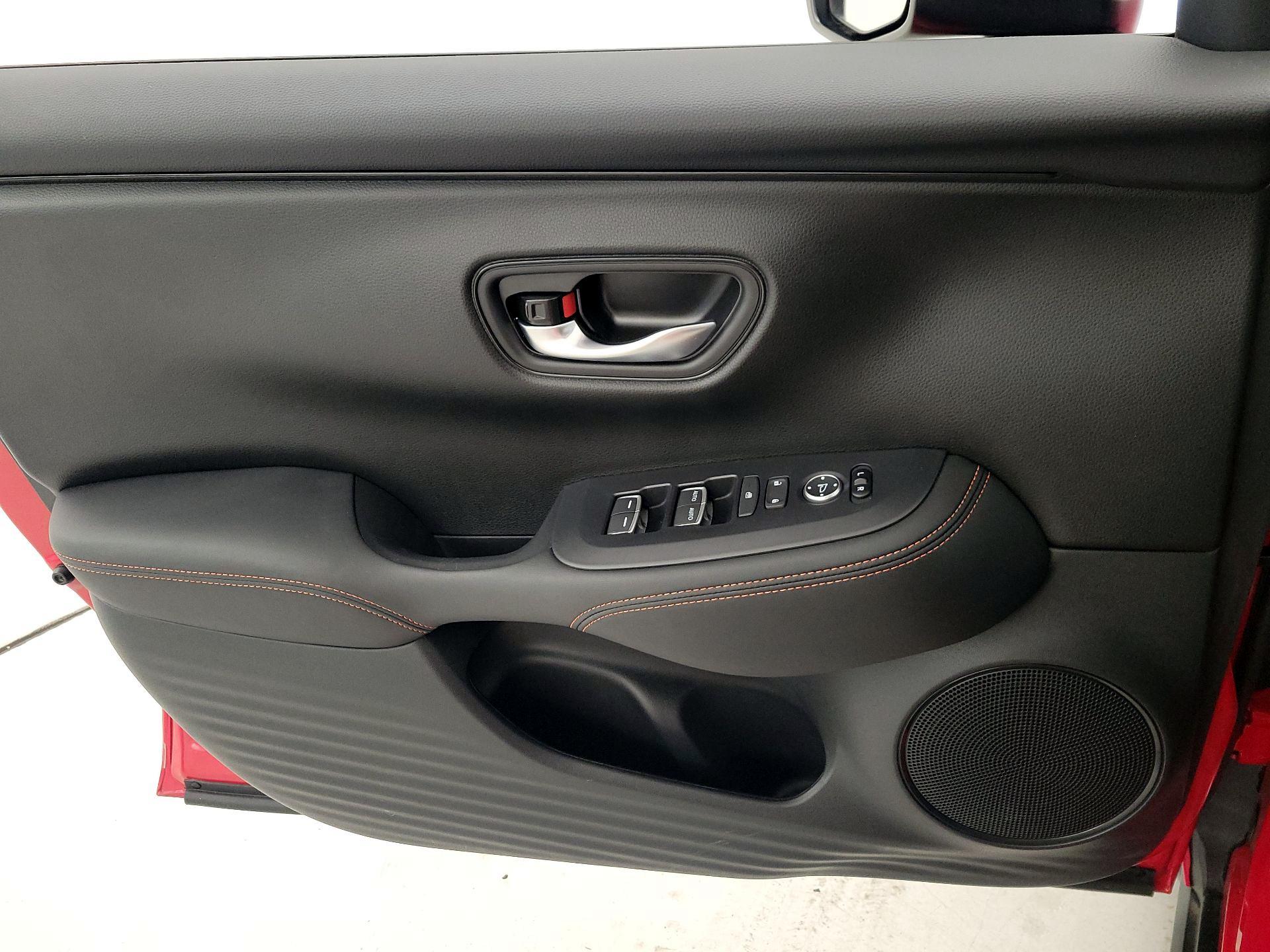 Thumbnail: 2025 Honda HR-V - 12