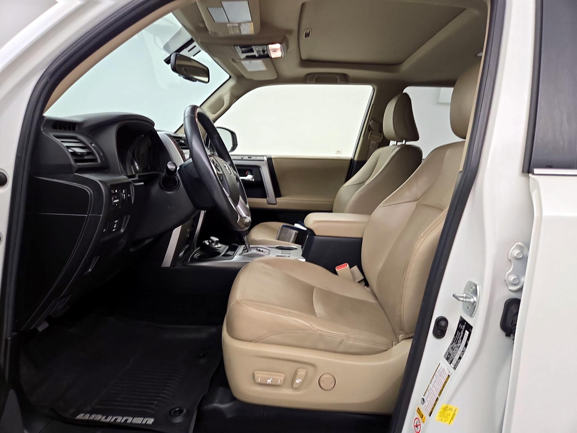 Thumbnail: 2018 Toyota 4Runner - 11