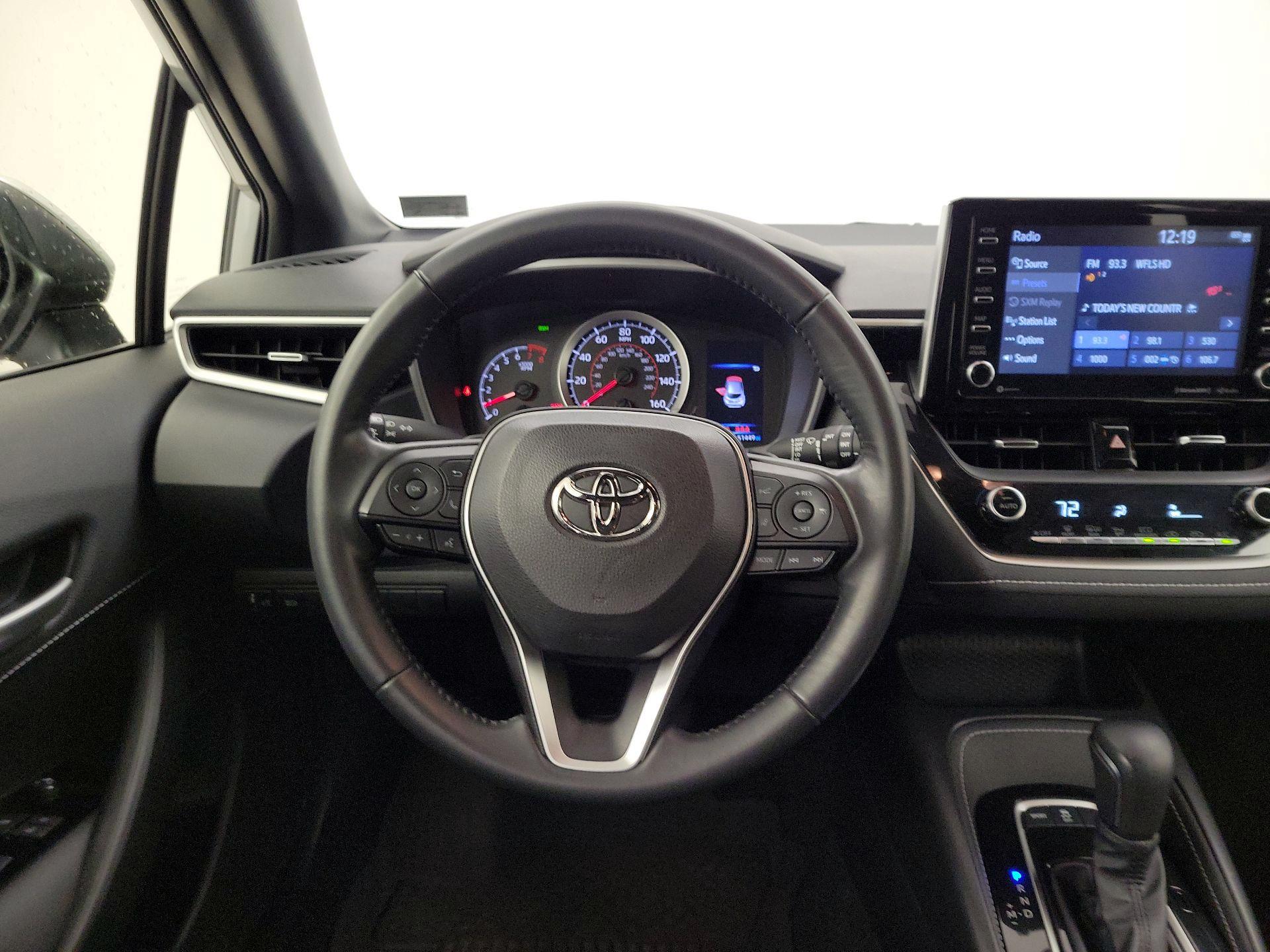 Thumbnail: 2022 Toyota Corolla - 10