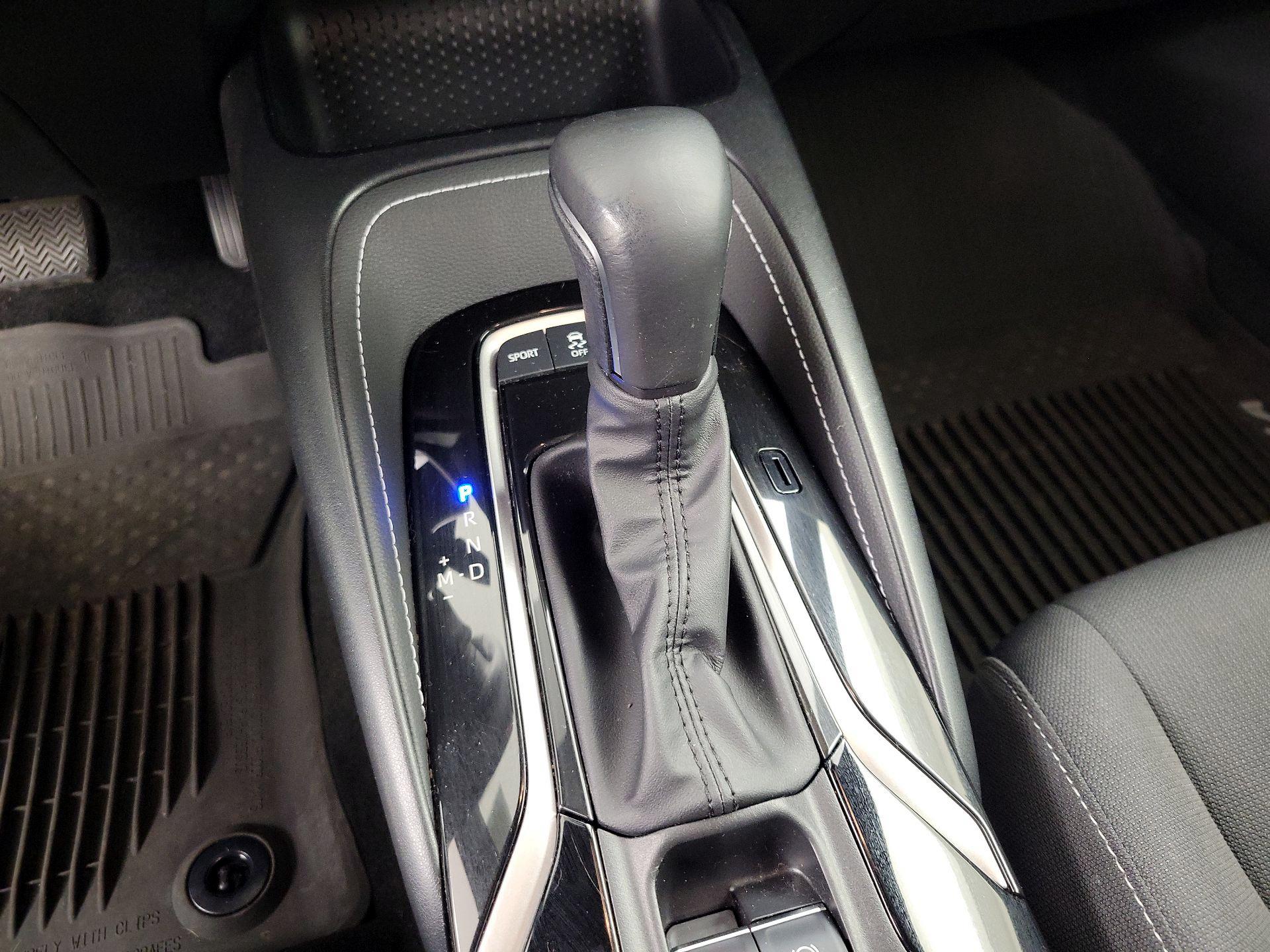 Thumbnail: 2022 Toyota Corolla - 17