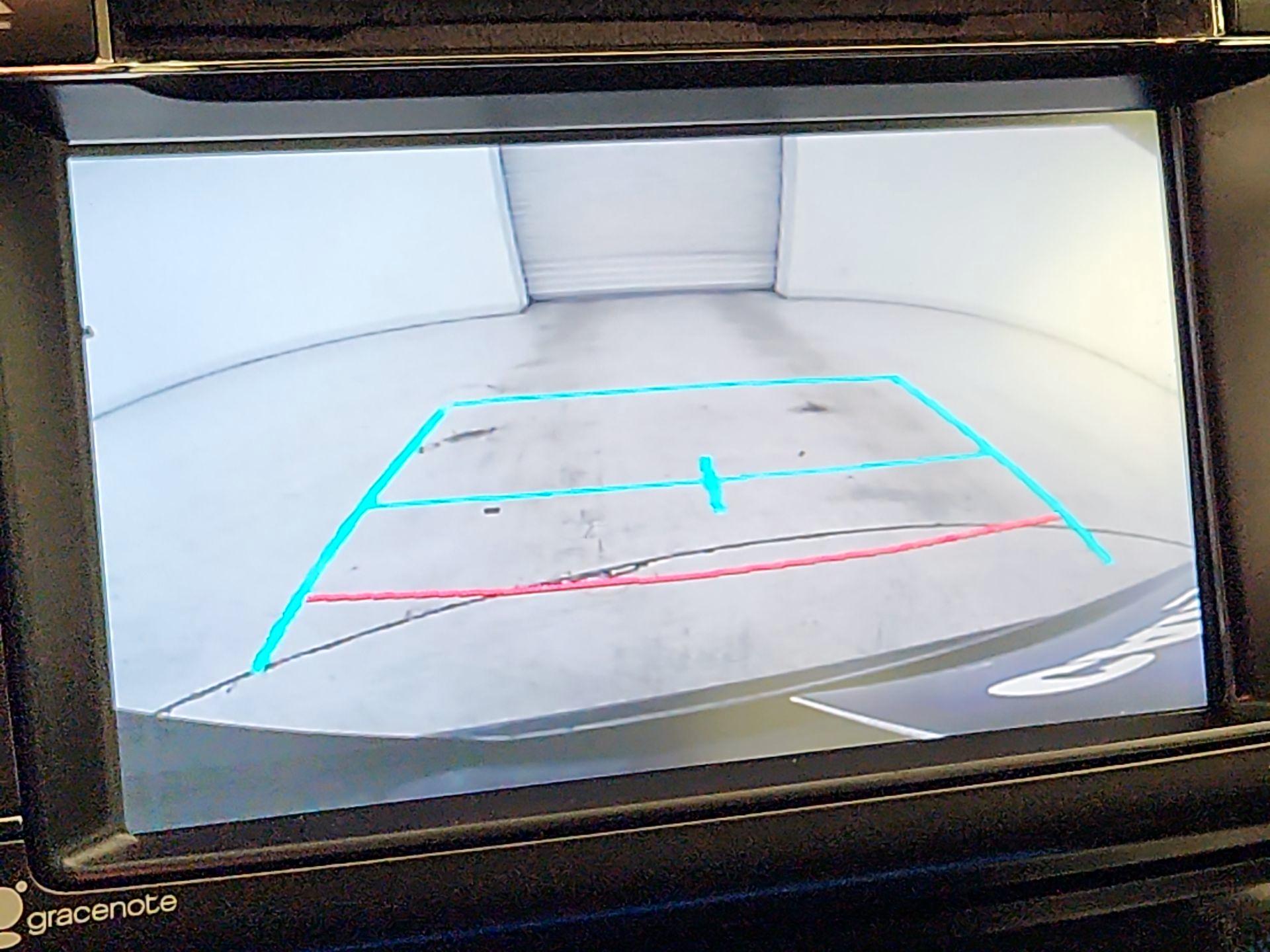 Thumbnail: 2015 Toyota RAV4 - 14