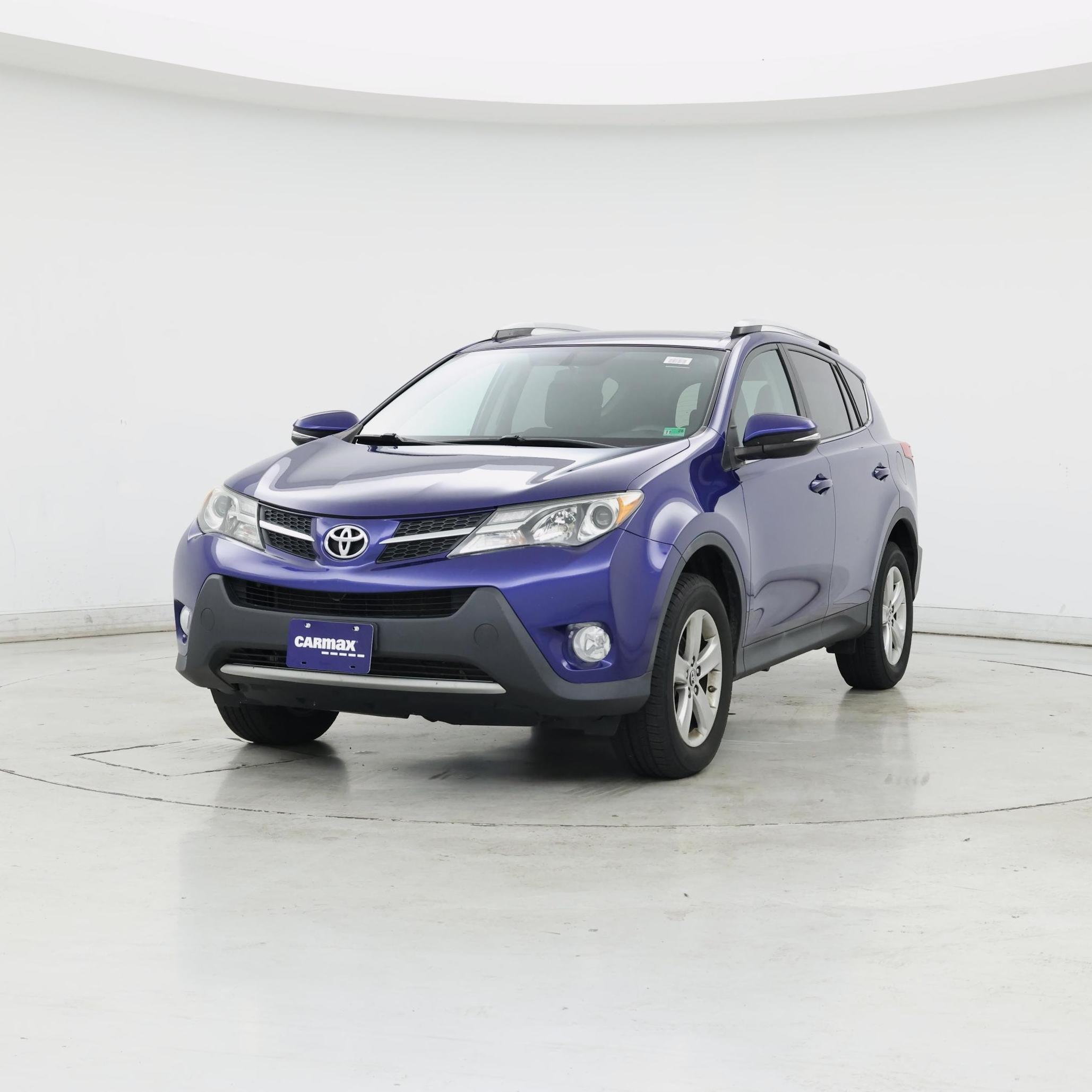 Thumbnail: 2015 Toyota RAV4 - 4