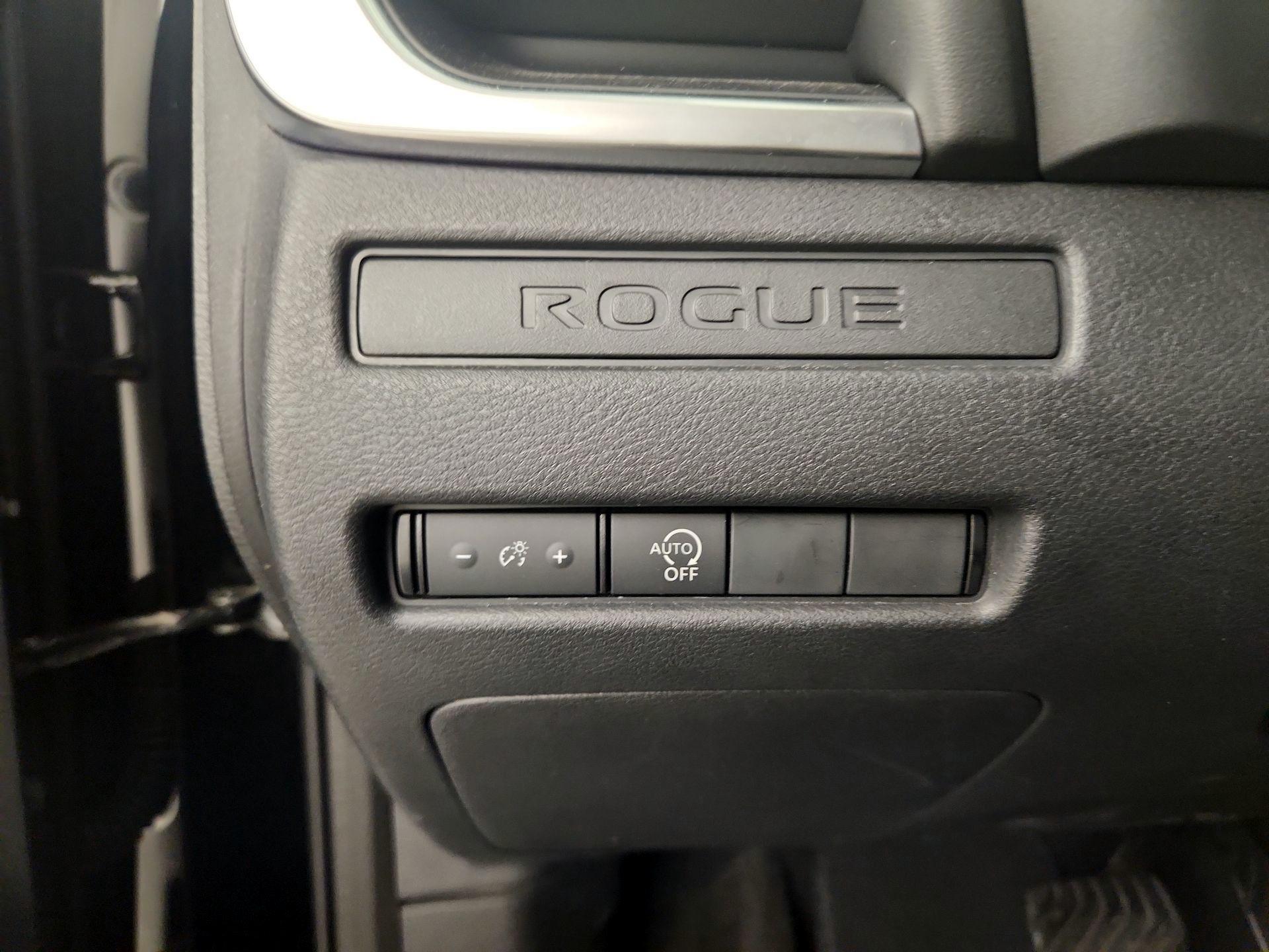 Thumbnail: 2023 Nissan Rogue - 13