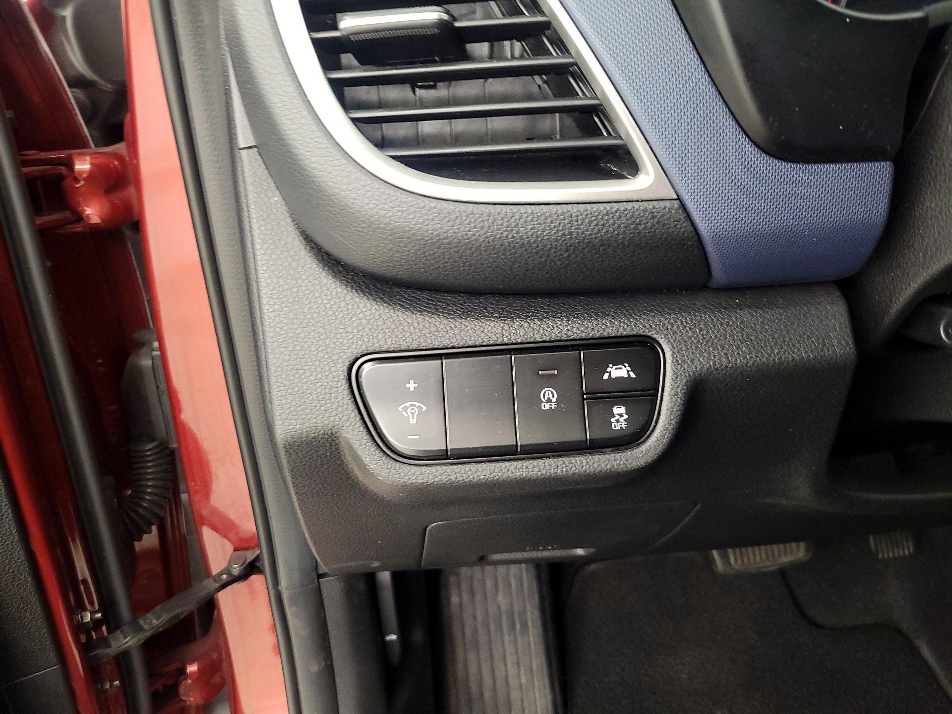 Thumbnail: 2021 Kia Seltos - 13