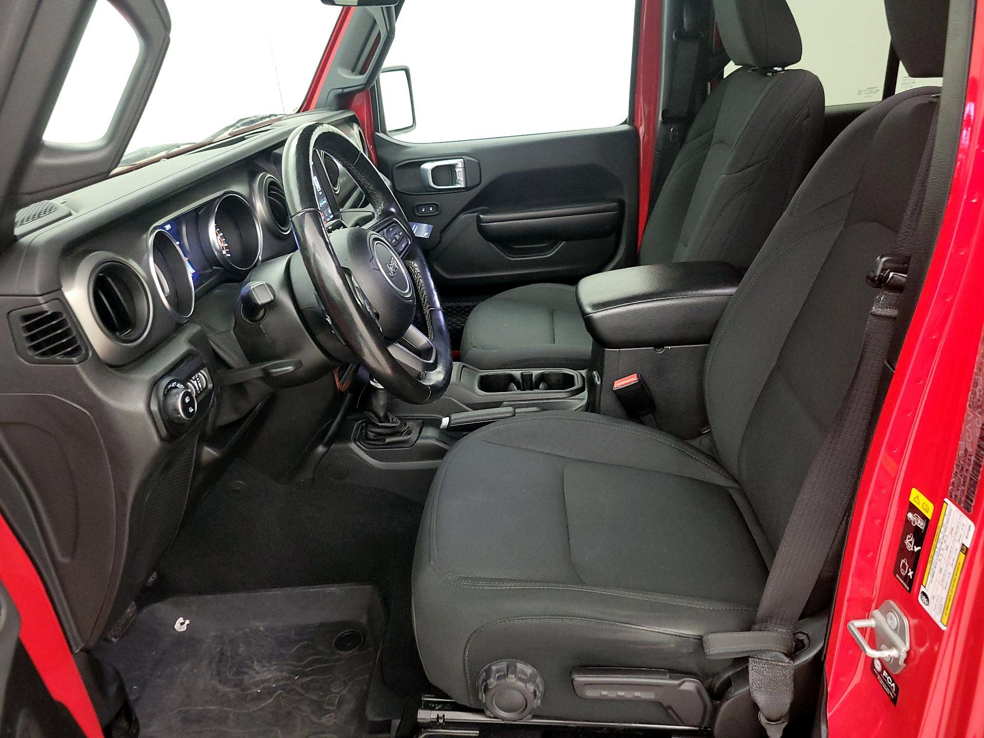 Thumbnail: 2021 Jeep Gladiator - 11