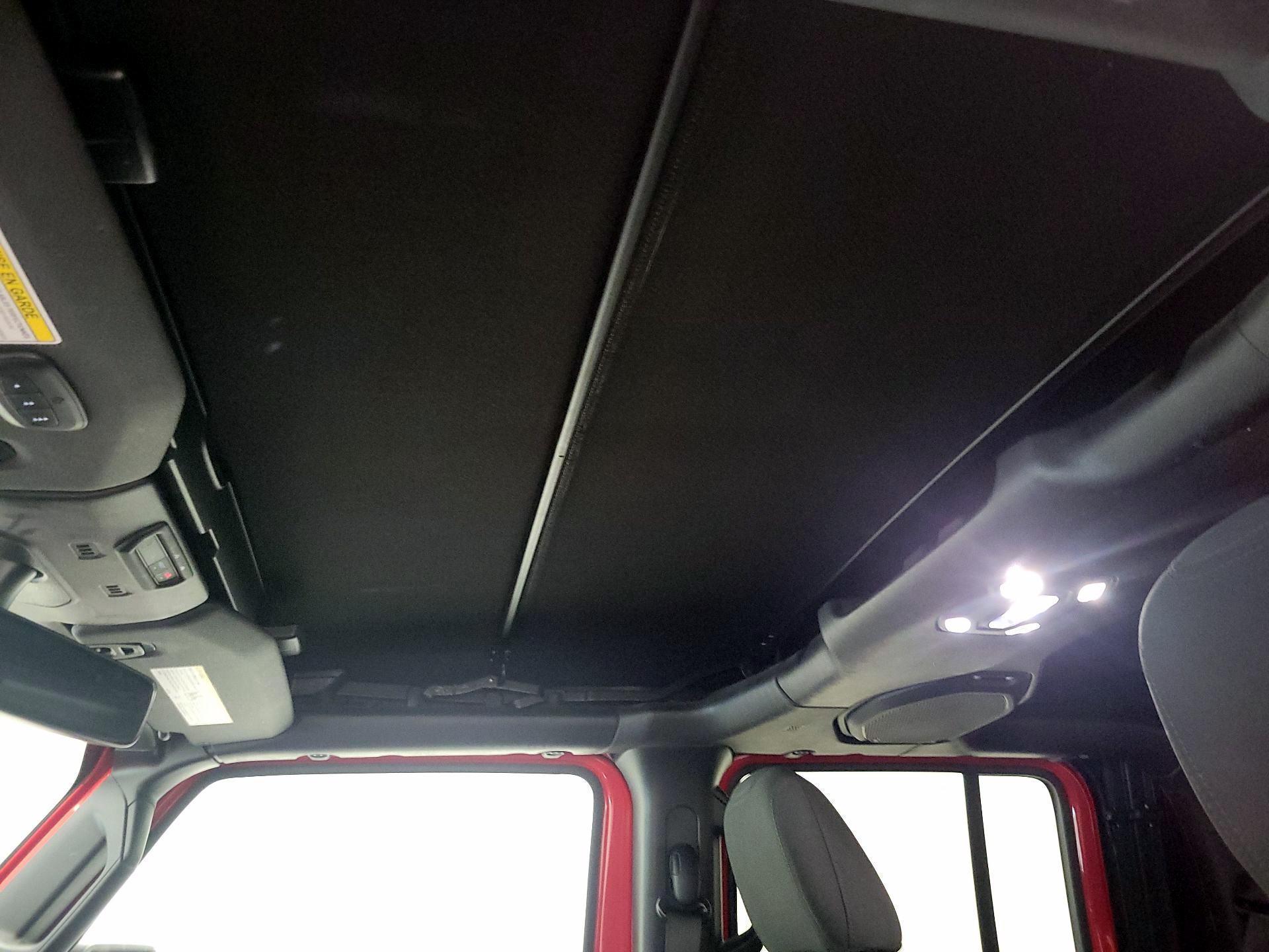 Thumbnail: 2021 Jeep Gladiator - 20