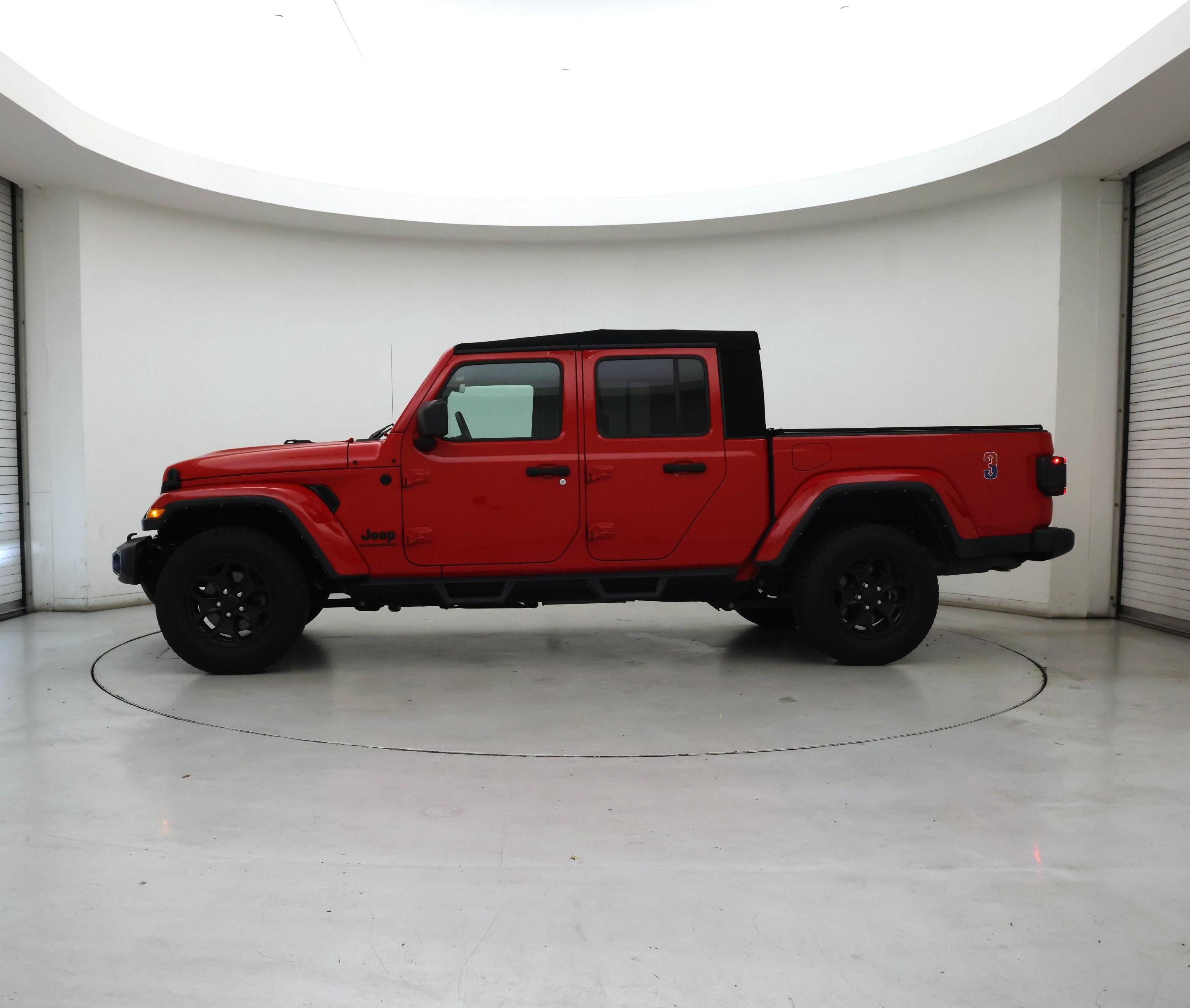 Thumbnail: 2021 Jeep Gladiator - 3