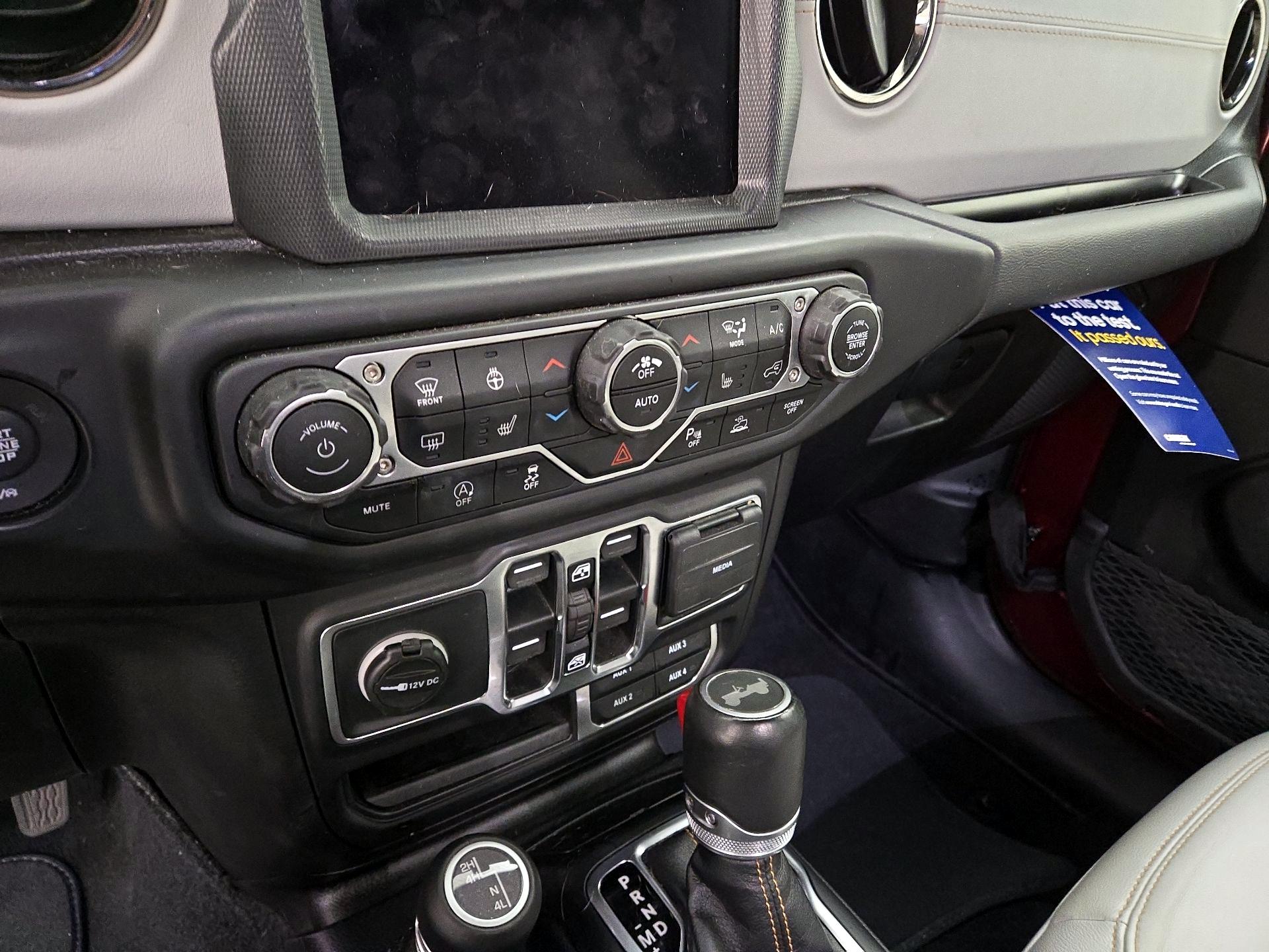 Thumbnail: 2021 Jeep Wrangler - 16