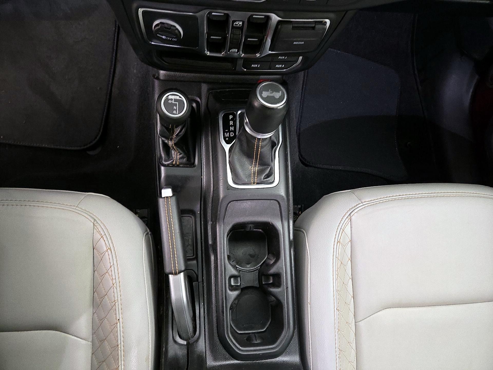 Thumbnail: 2021 Jeep Wrangler - 17