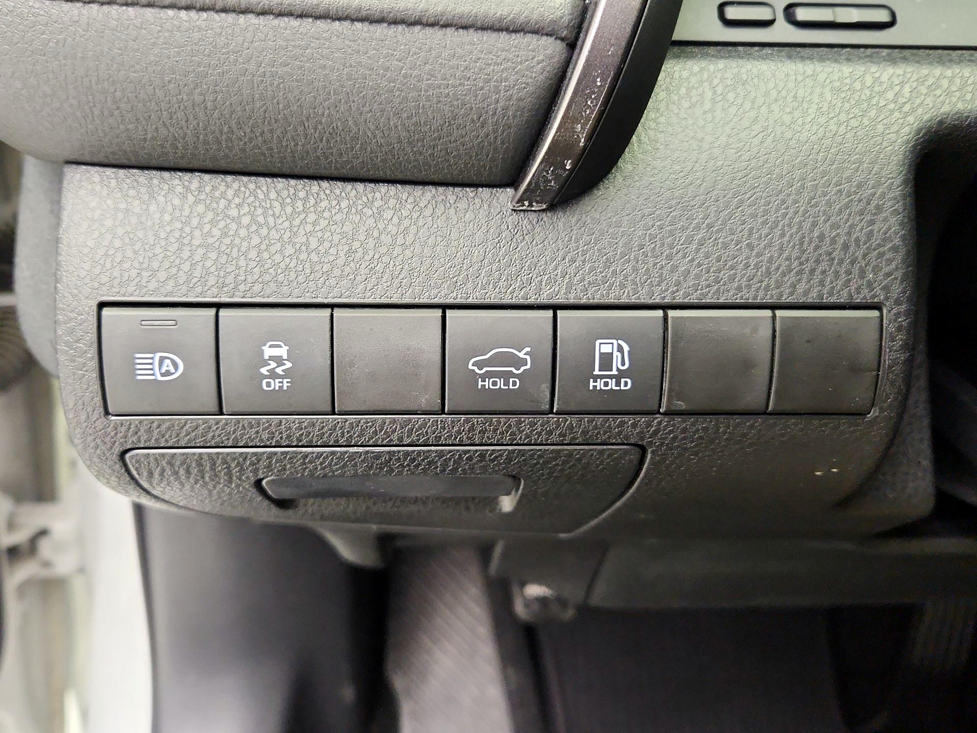 Thumbnail: 2023 Toyota Camry - 13