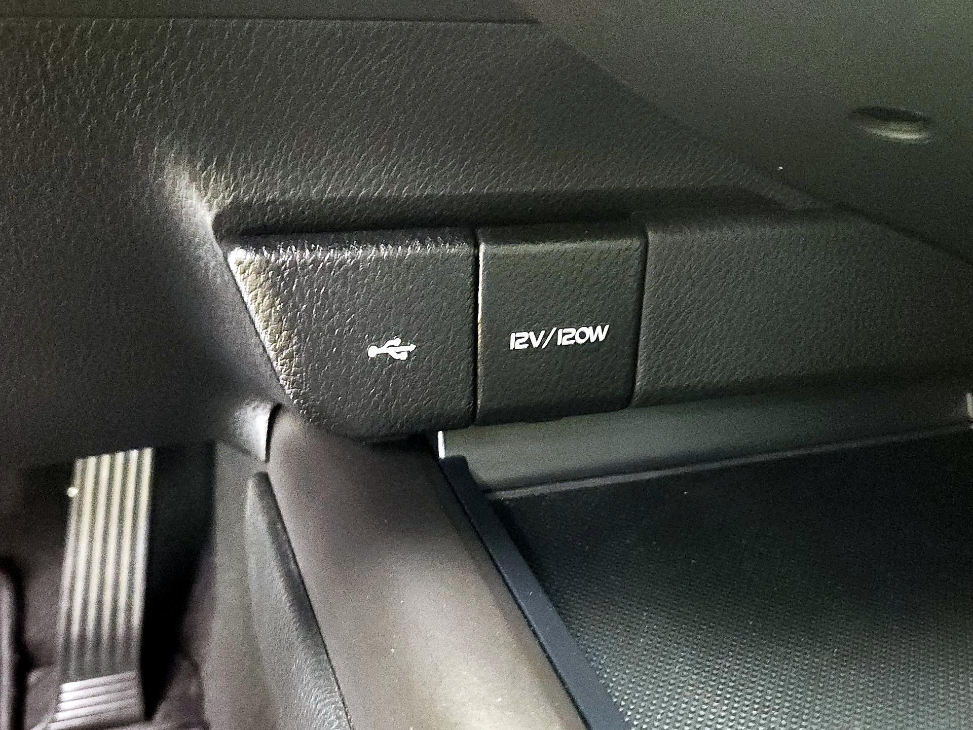 Thumbnail: 2023 Toyota Camry - 18