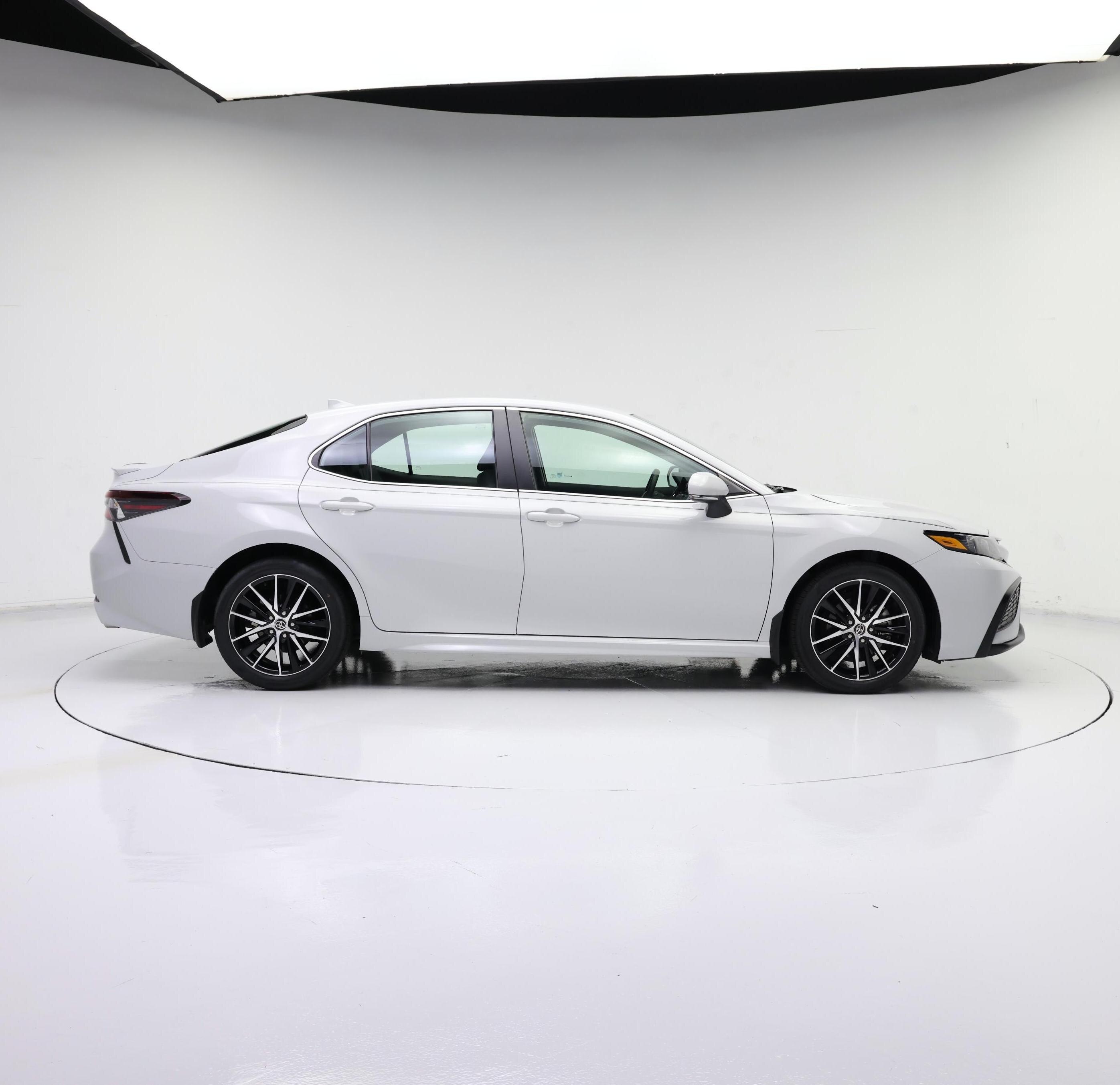 Thumbnail: 2023 Toyota Camry - 7