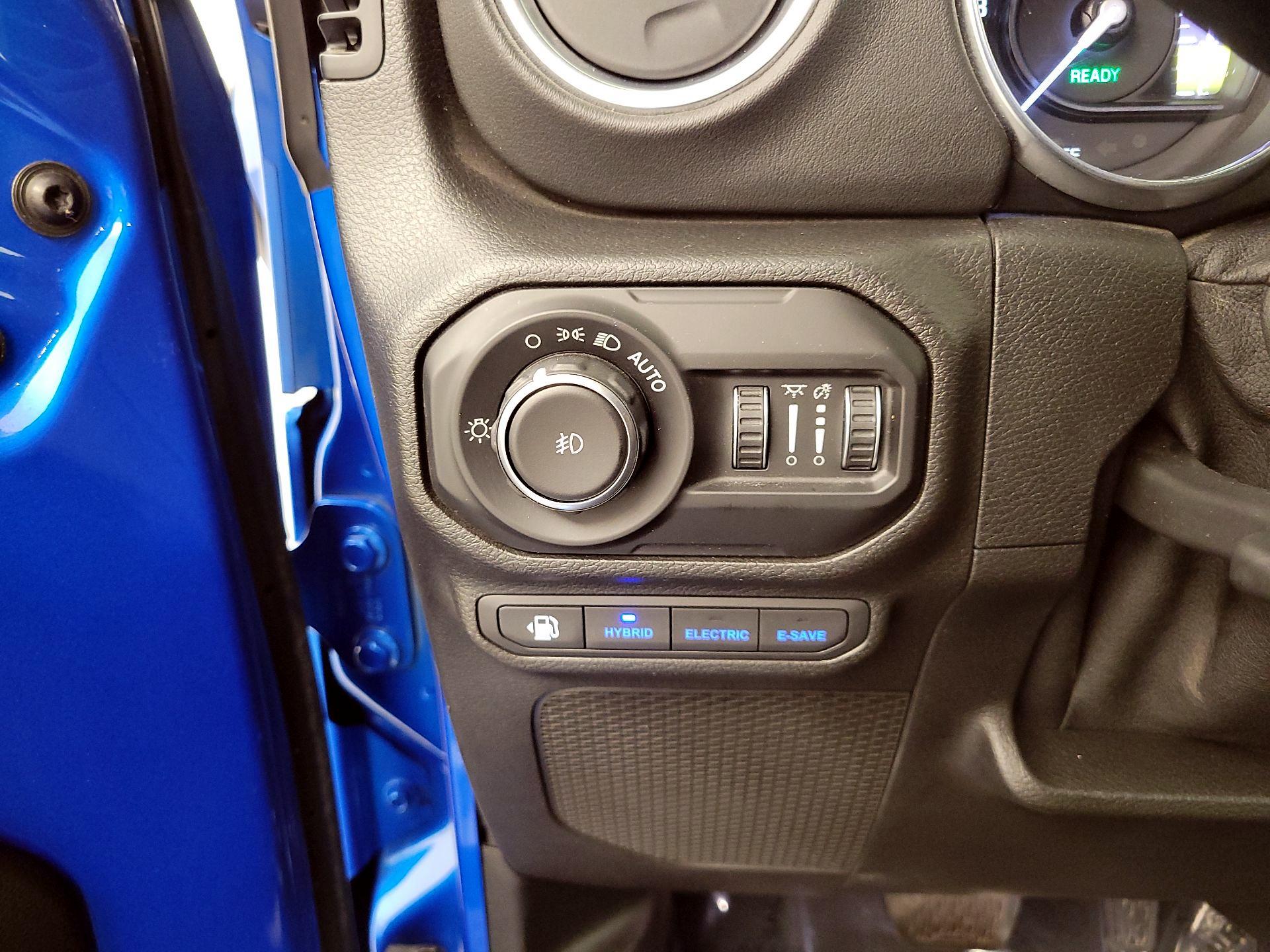 Thumbnail: 2021 Jeep Wrangler - 13