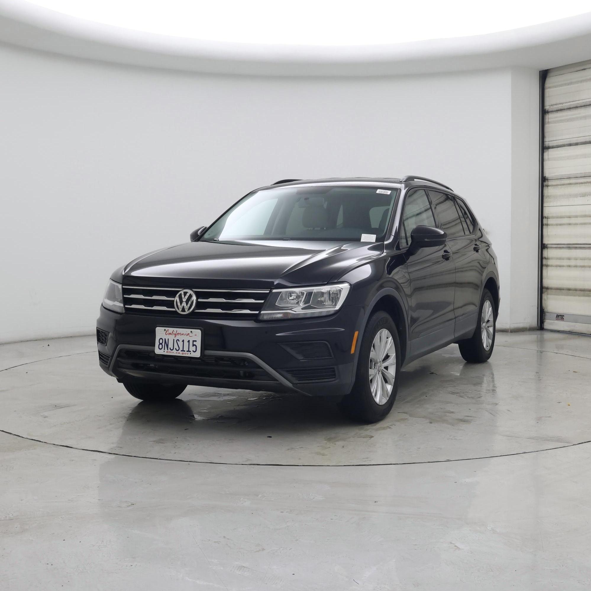 Thumbnail: 2020 Volkswagen Tiguan - 4