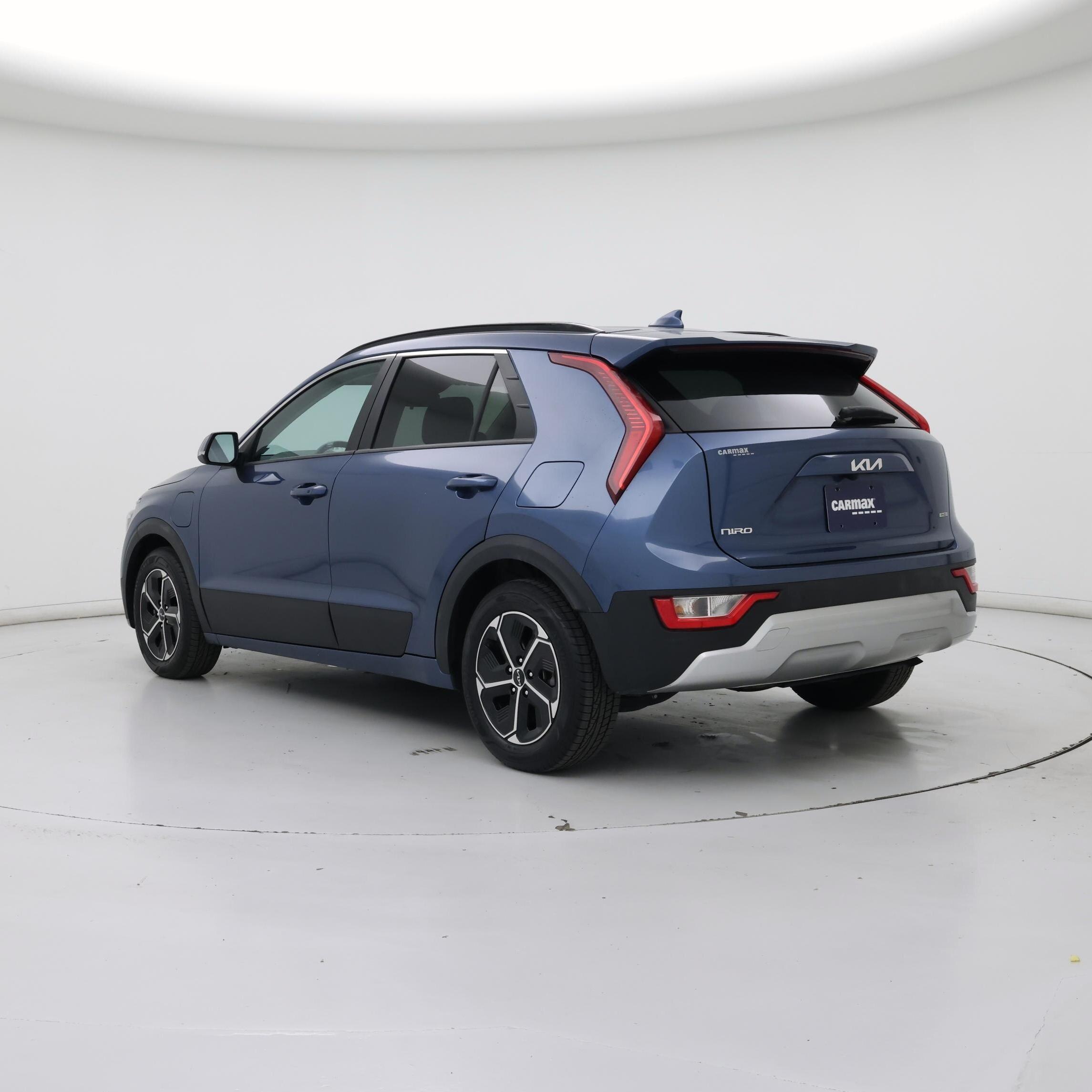 Thumbnail: 2023 Kia Niro - 2