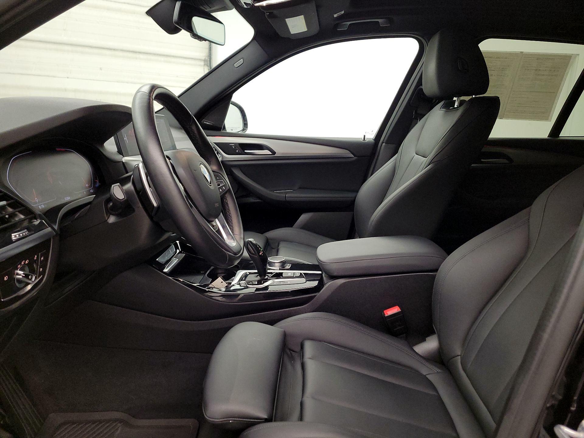 Thumbnail: 2021 BMW X3 - 11