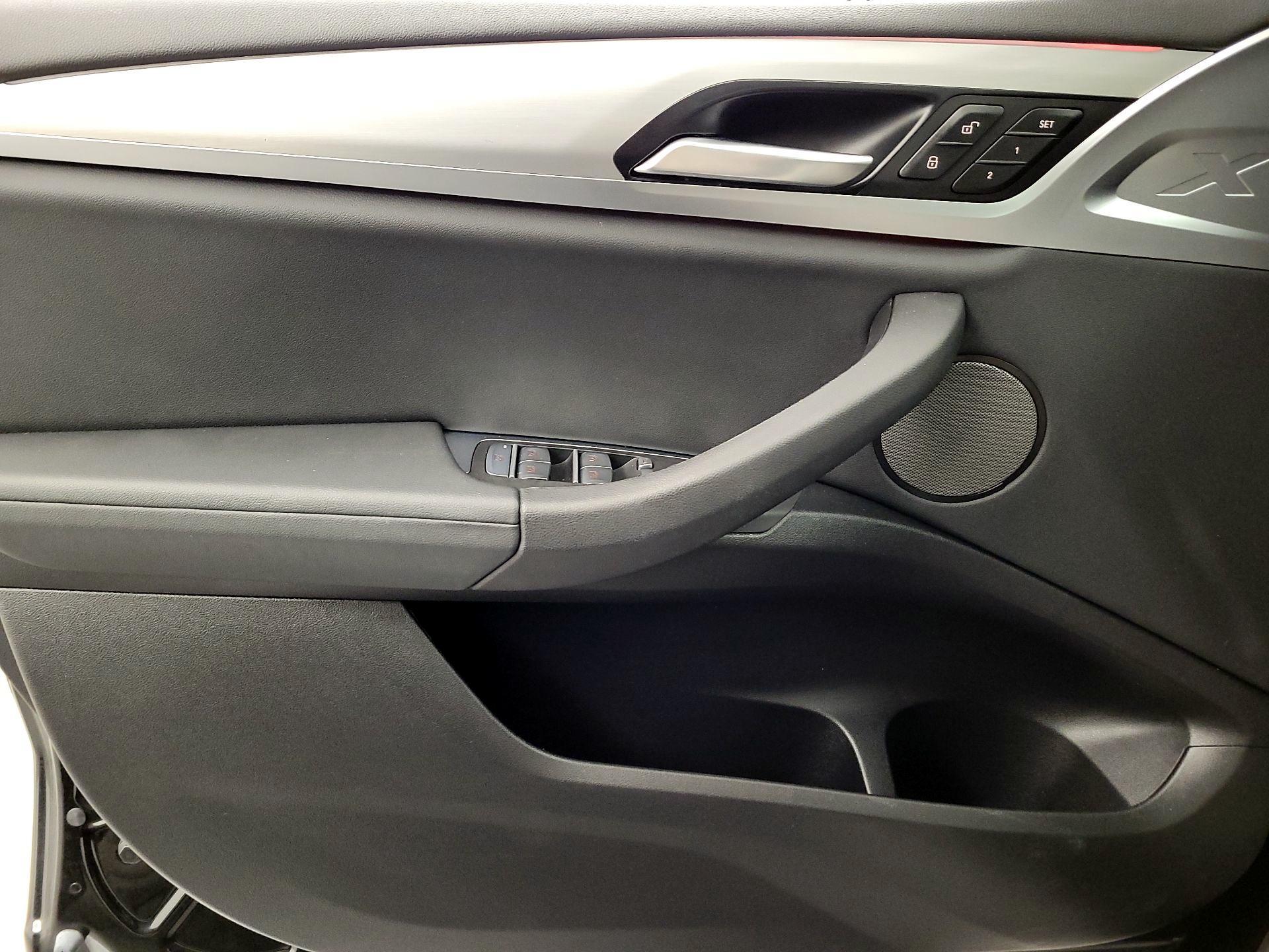 Thumbnail: 2021 BMW X3 - 12