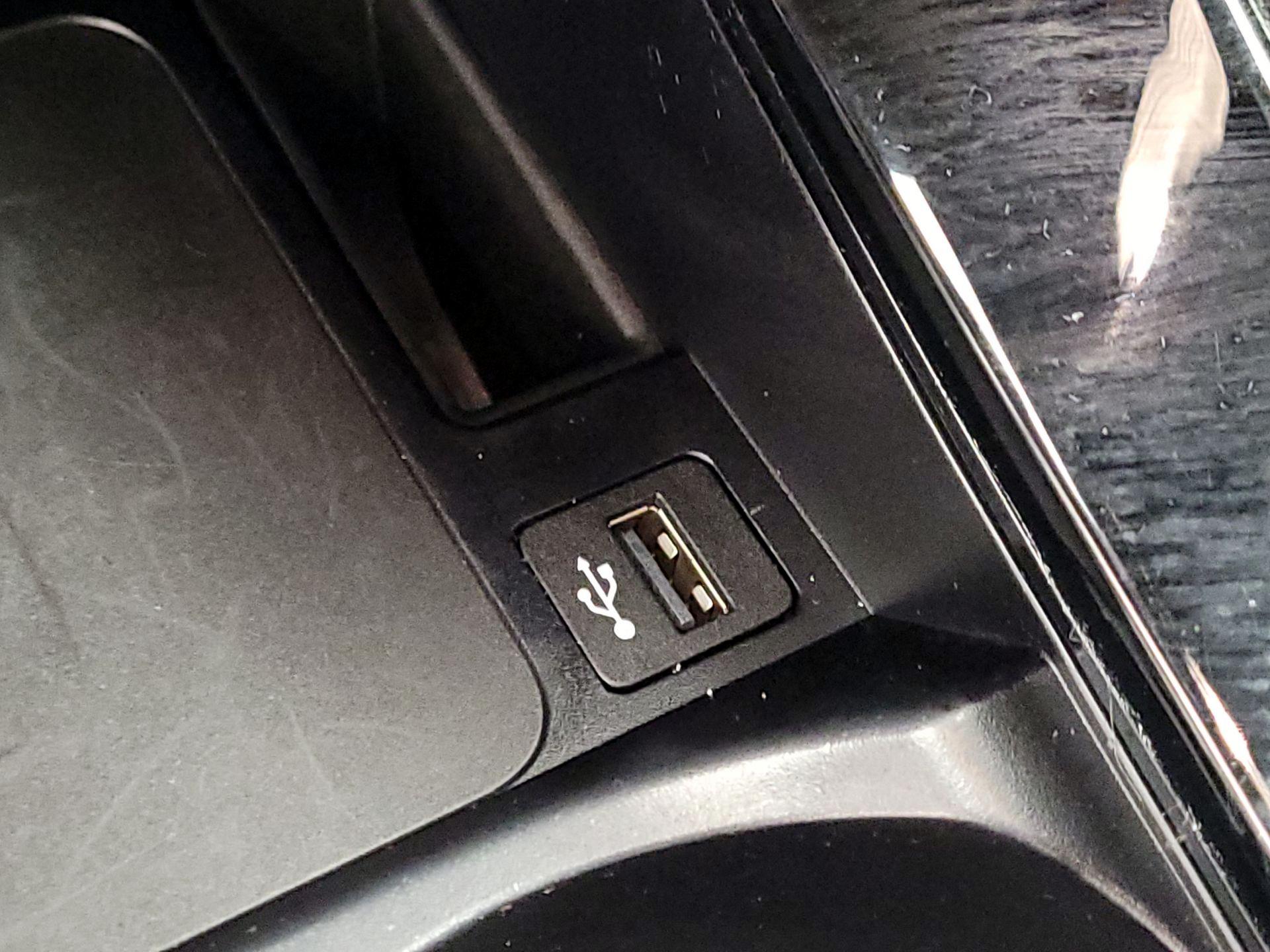 Thumbnail: 2021 BMW X3 - 18