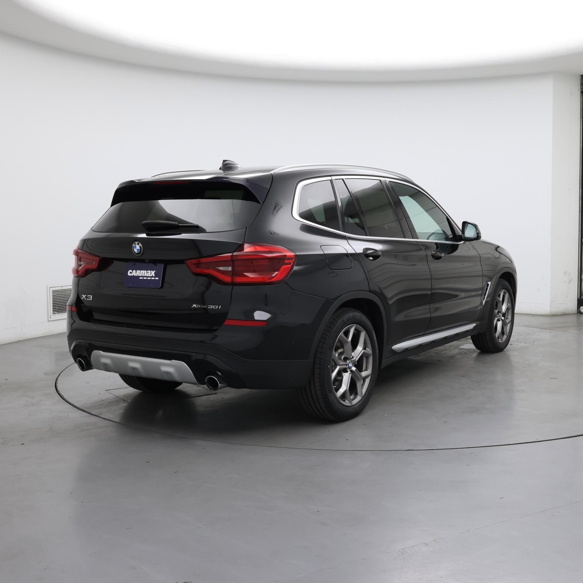 Thumbnail: 2021 BMW X3 - 8