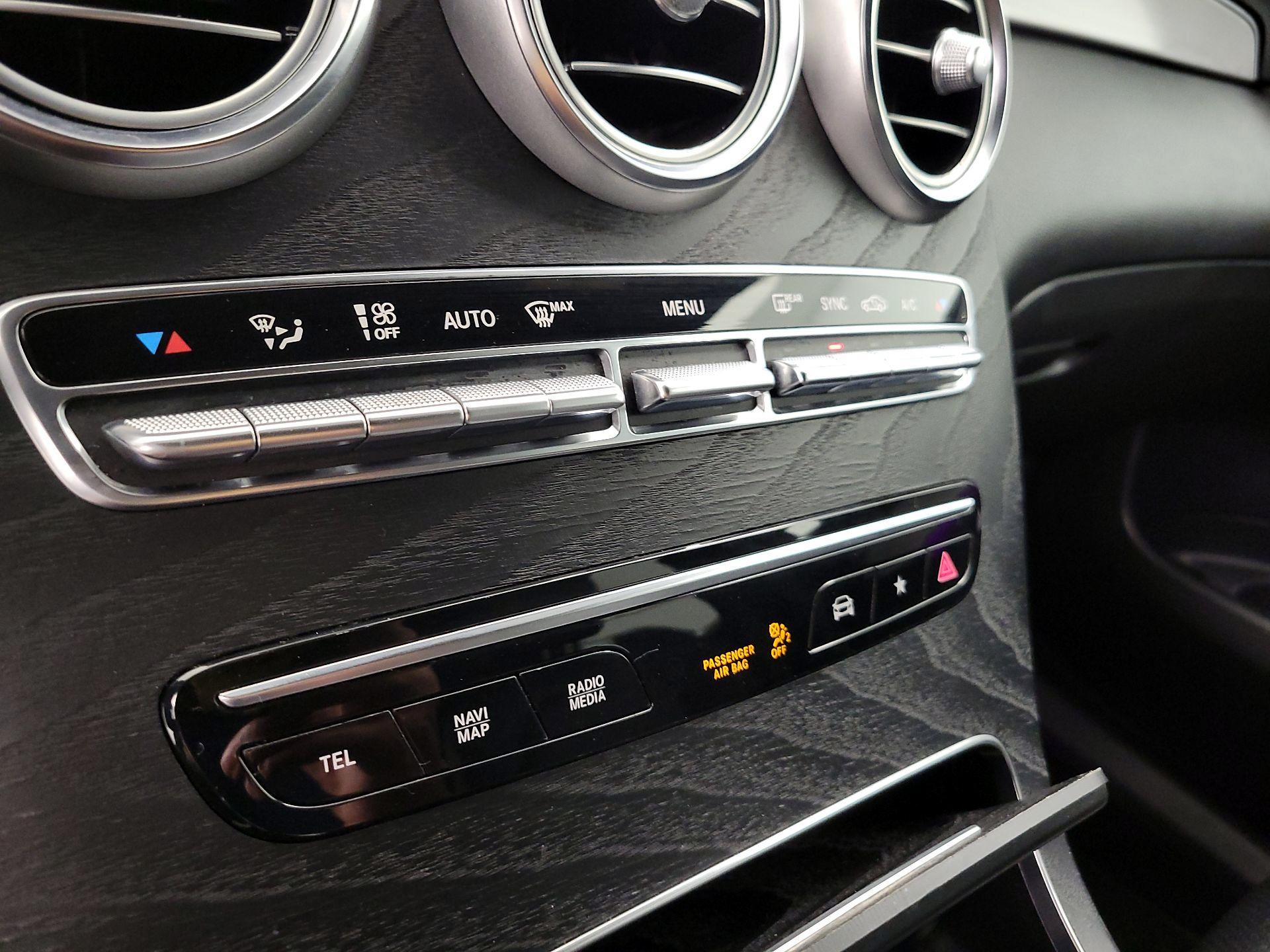 Thumbnail: 2021 Mercedes-Benz GLC - 16