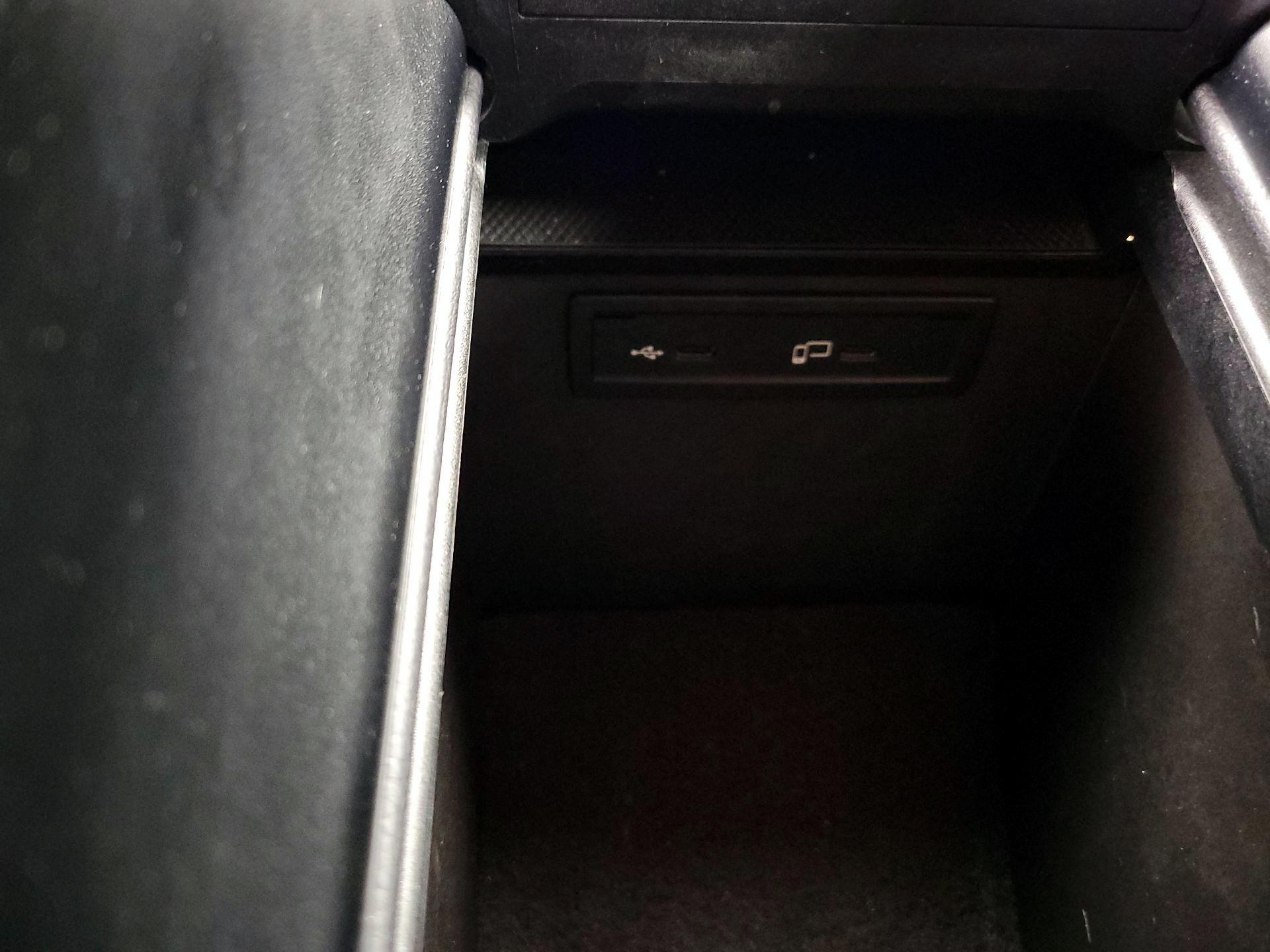 Thumbnail: 2021 Mercedes-Benz GLC - 18