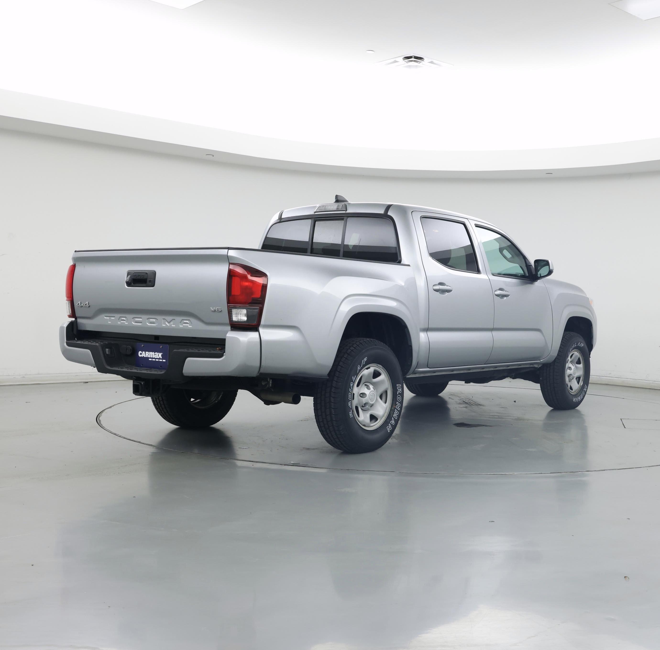 Thumbnail: 2022 Toyota Tacoma - 8