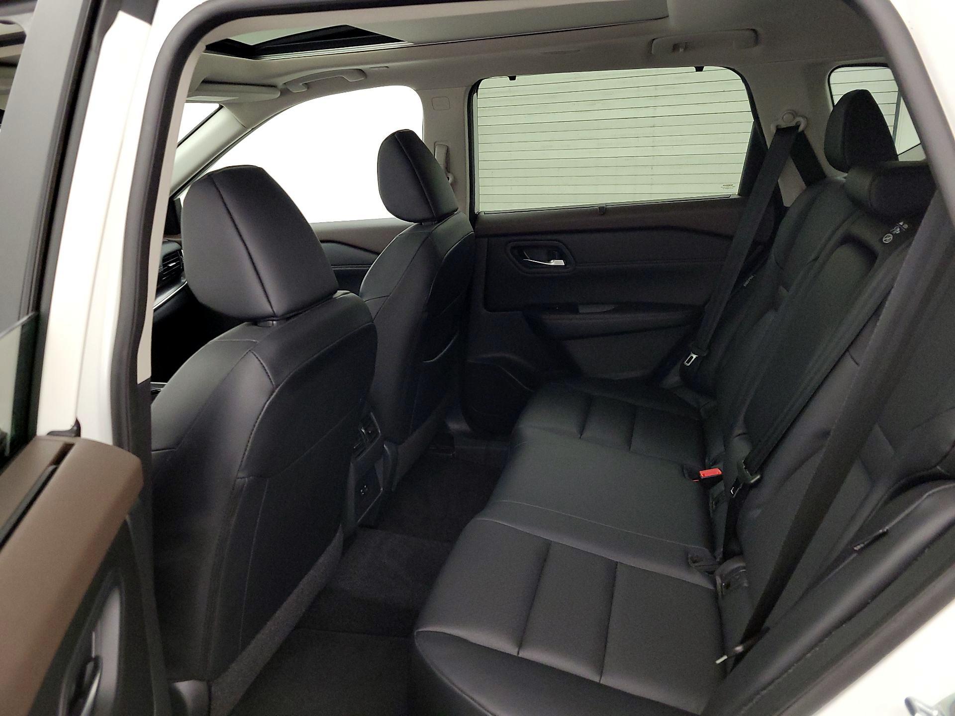 Thumbnail: 2023 Nissan Rogue - 20