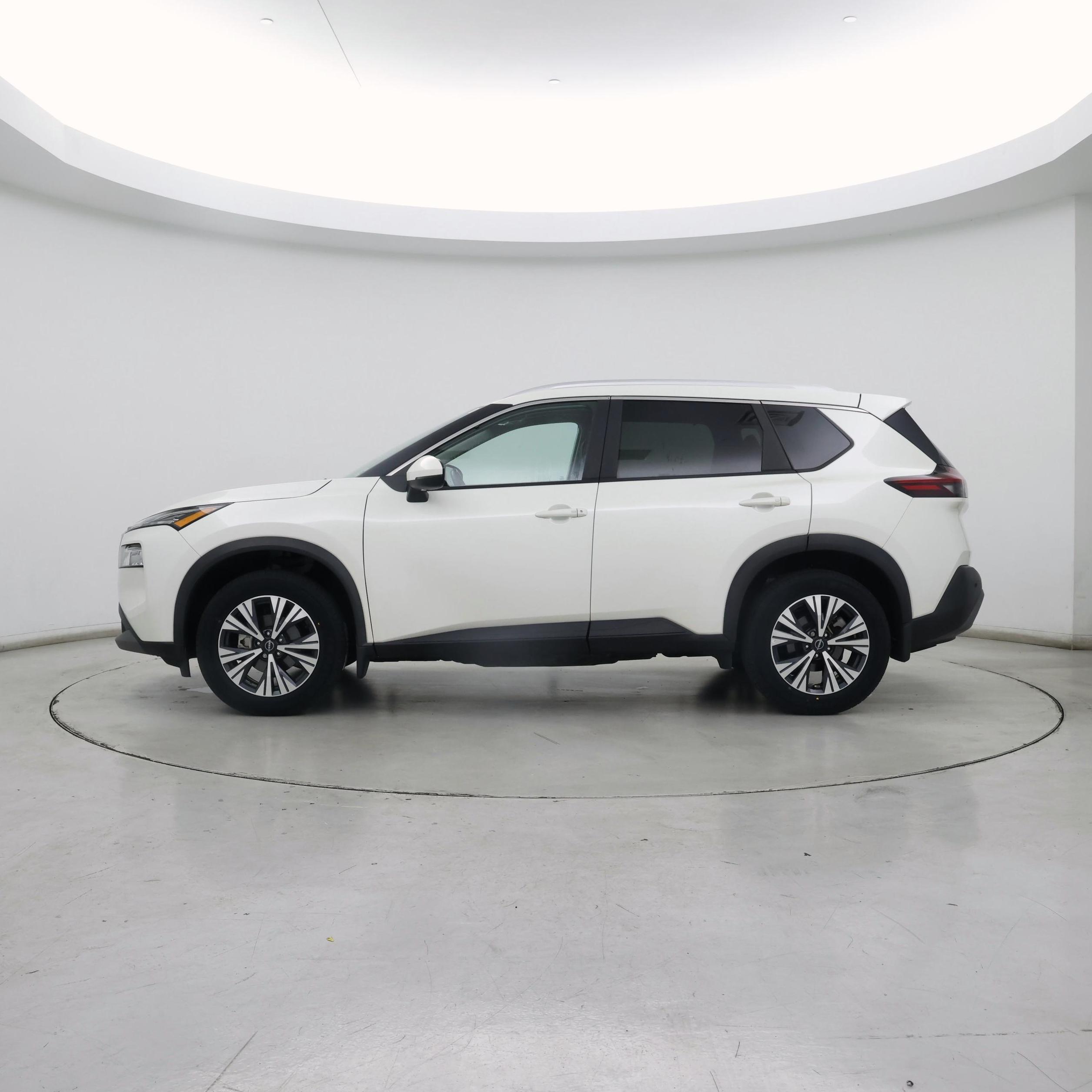 Thumbnail: 2023 Nissan Rogue - 3